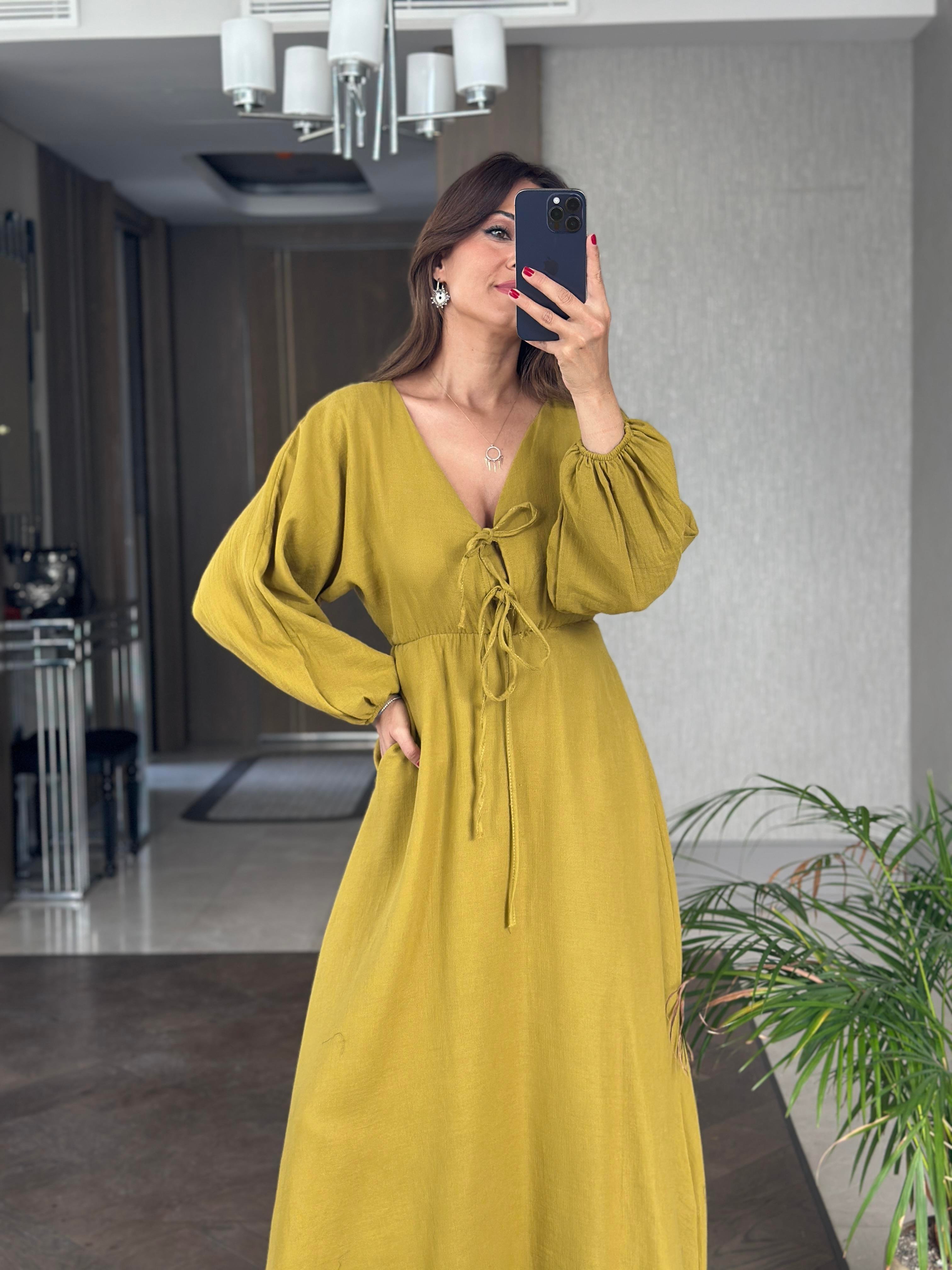 Yağ Yeşili Müslin Önü Bağcıklı Kol Ucu Lastikli Kadın Midi Boy Elbise