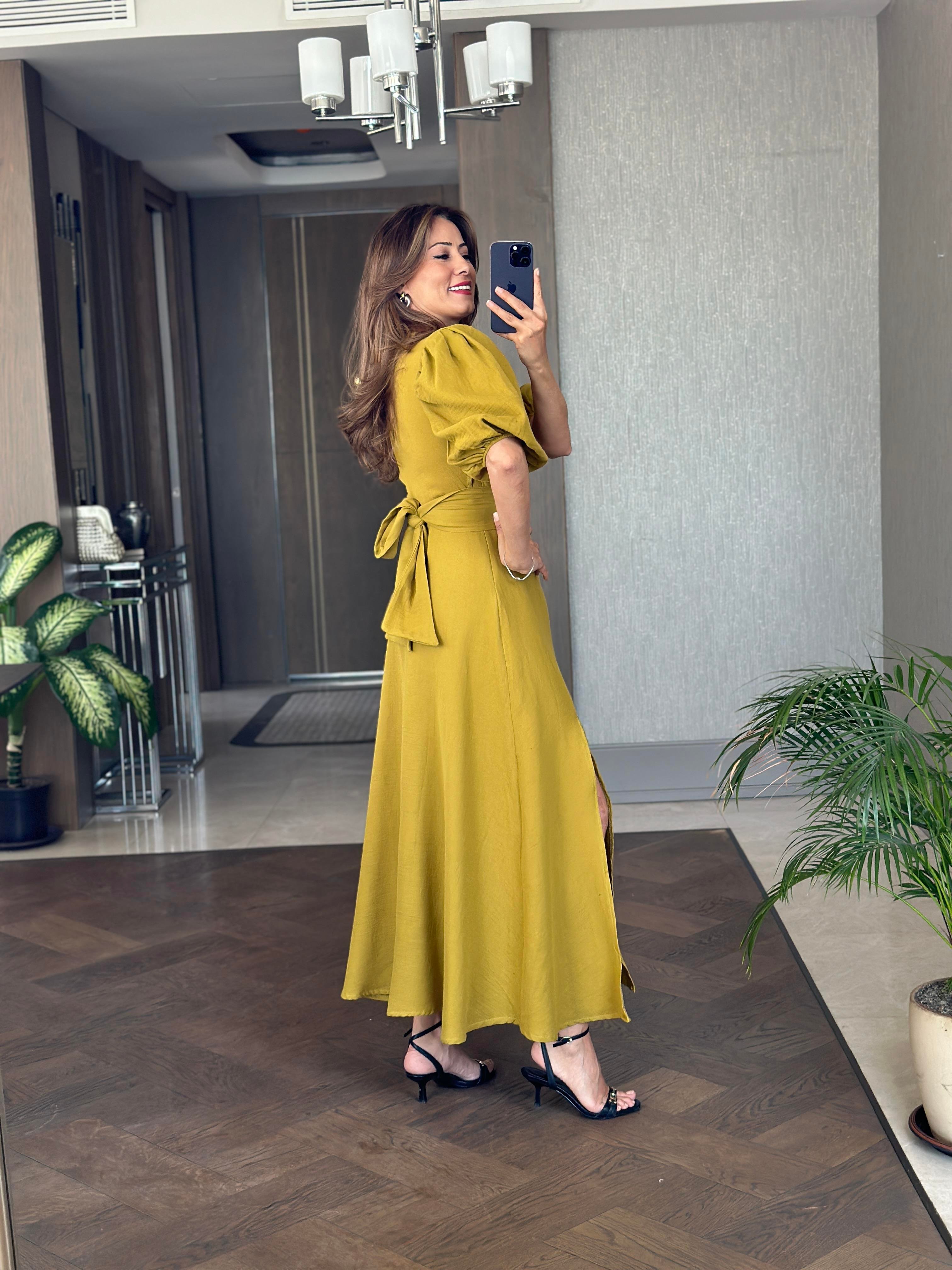 Yağ Yeşili Tek Yırtmaçlı Vatkalı Müslin Kumaş Kadın Maksi Boy Elbise 