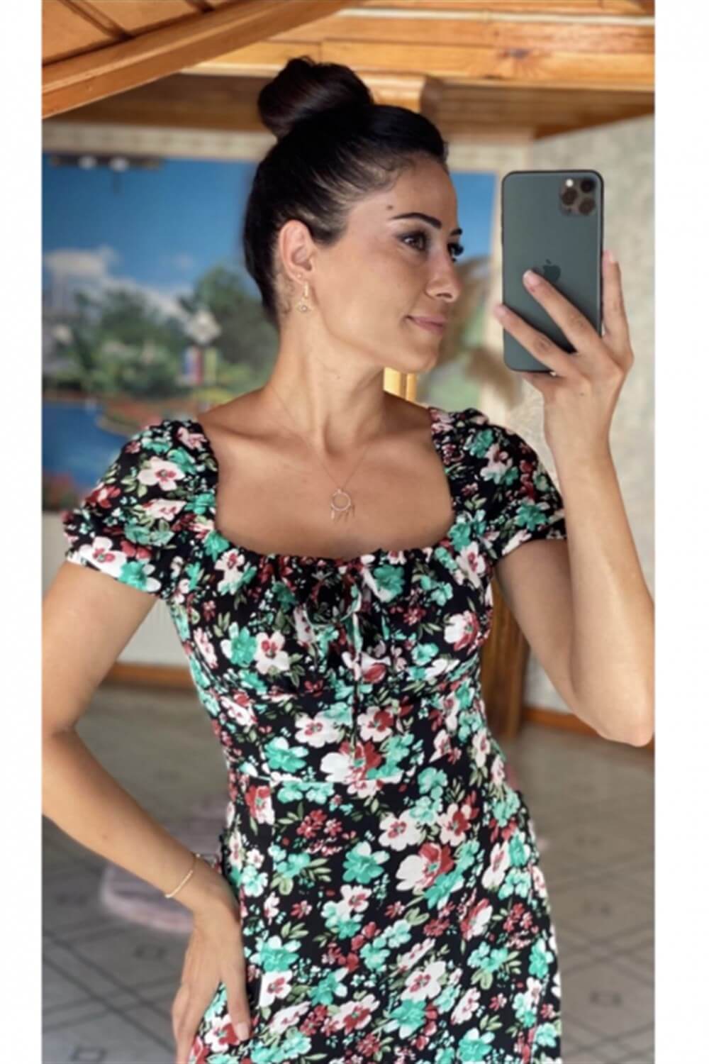 Yeşil Karpuz Kol Yırtmaçlı Çiçek Elbise