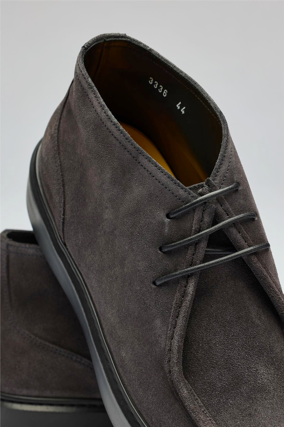 Antrasit Gri Chukka Süet Bot