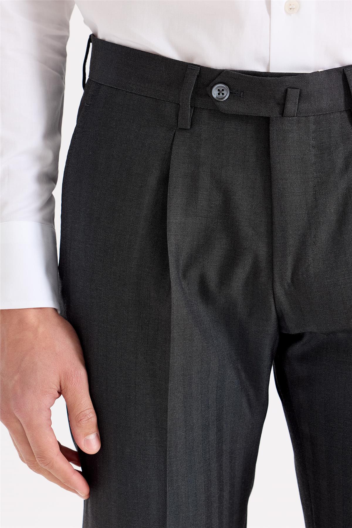 Antrasit Gri Yün Takım Elbise