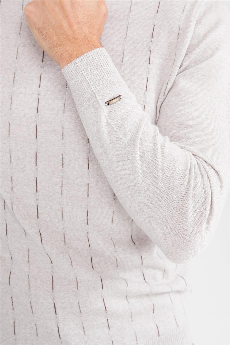 Bej Sıfır Yaka Yün Triko