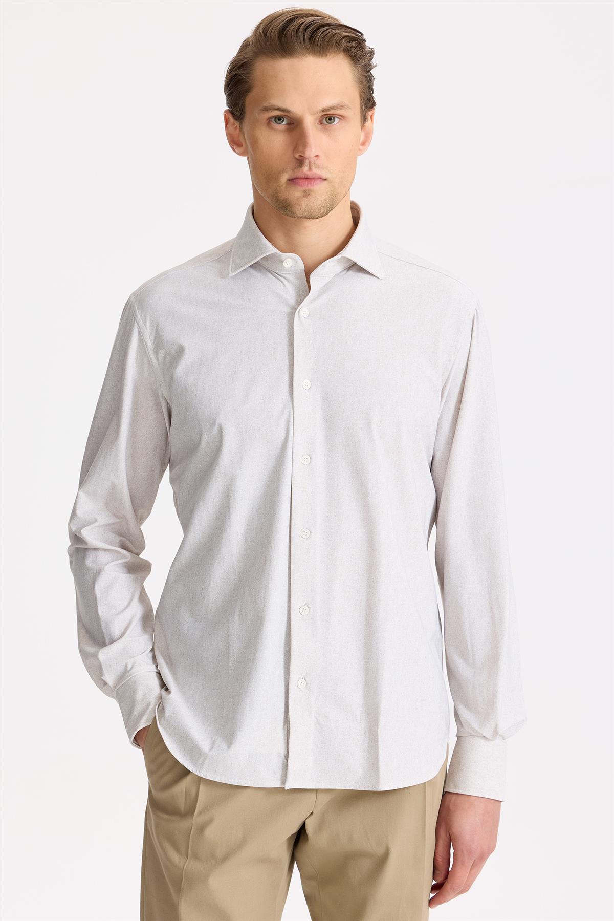 Bej Teknik Kumaş Gömlek