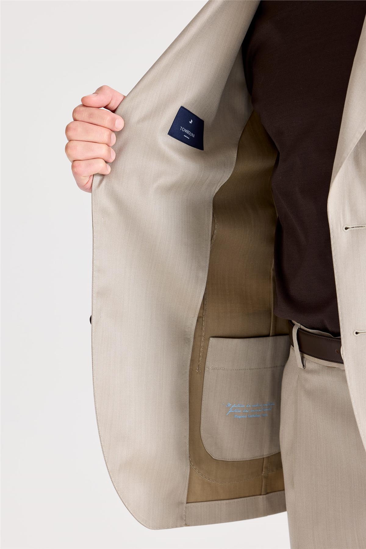 Bej Yün İpek Takım Elbise