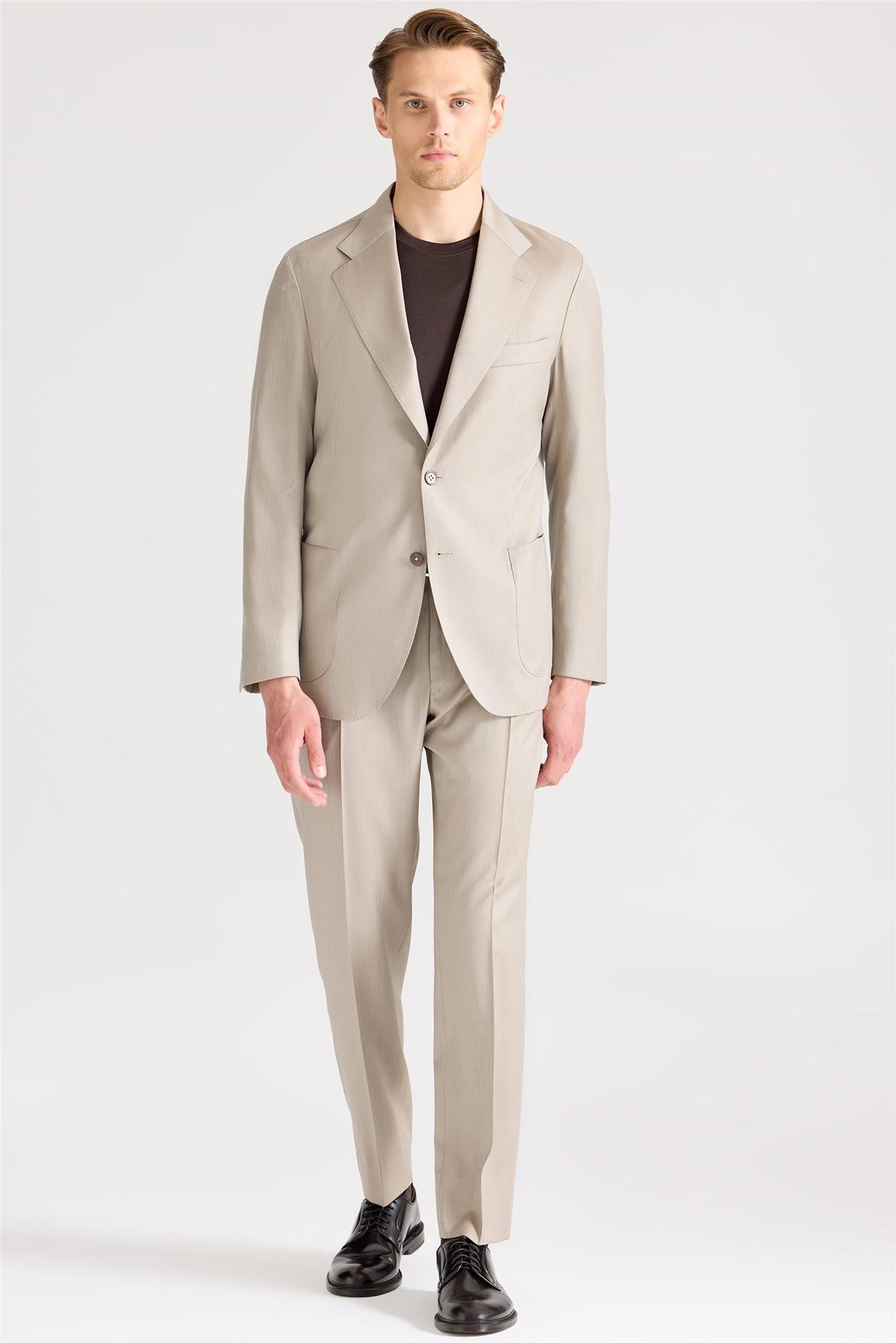 Bej Yün İpek Takım Elbise