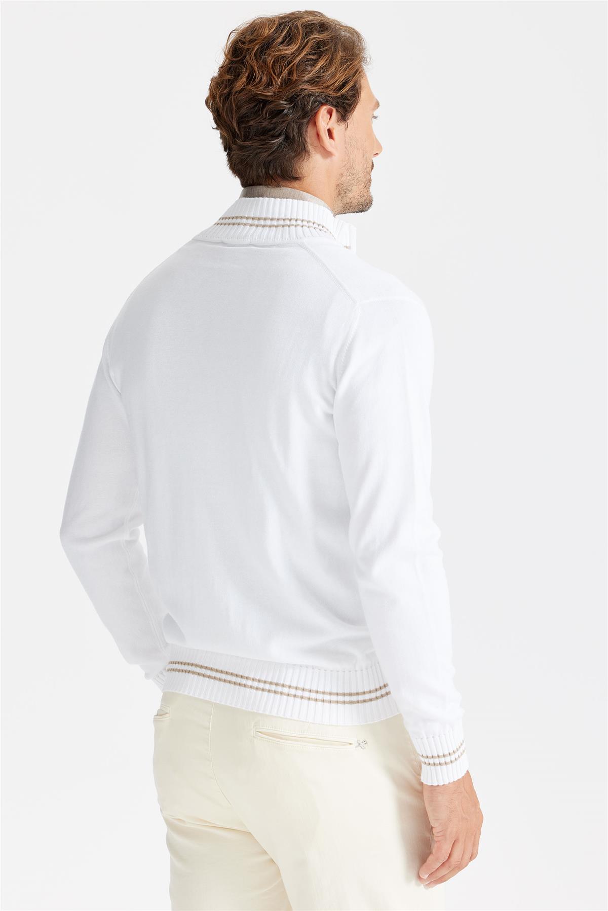 Beyaz Fermuarlı Pamuk Hırka