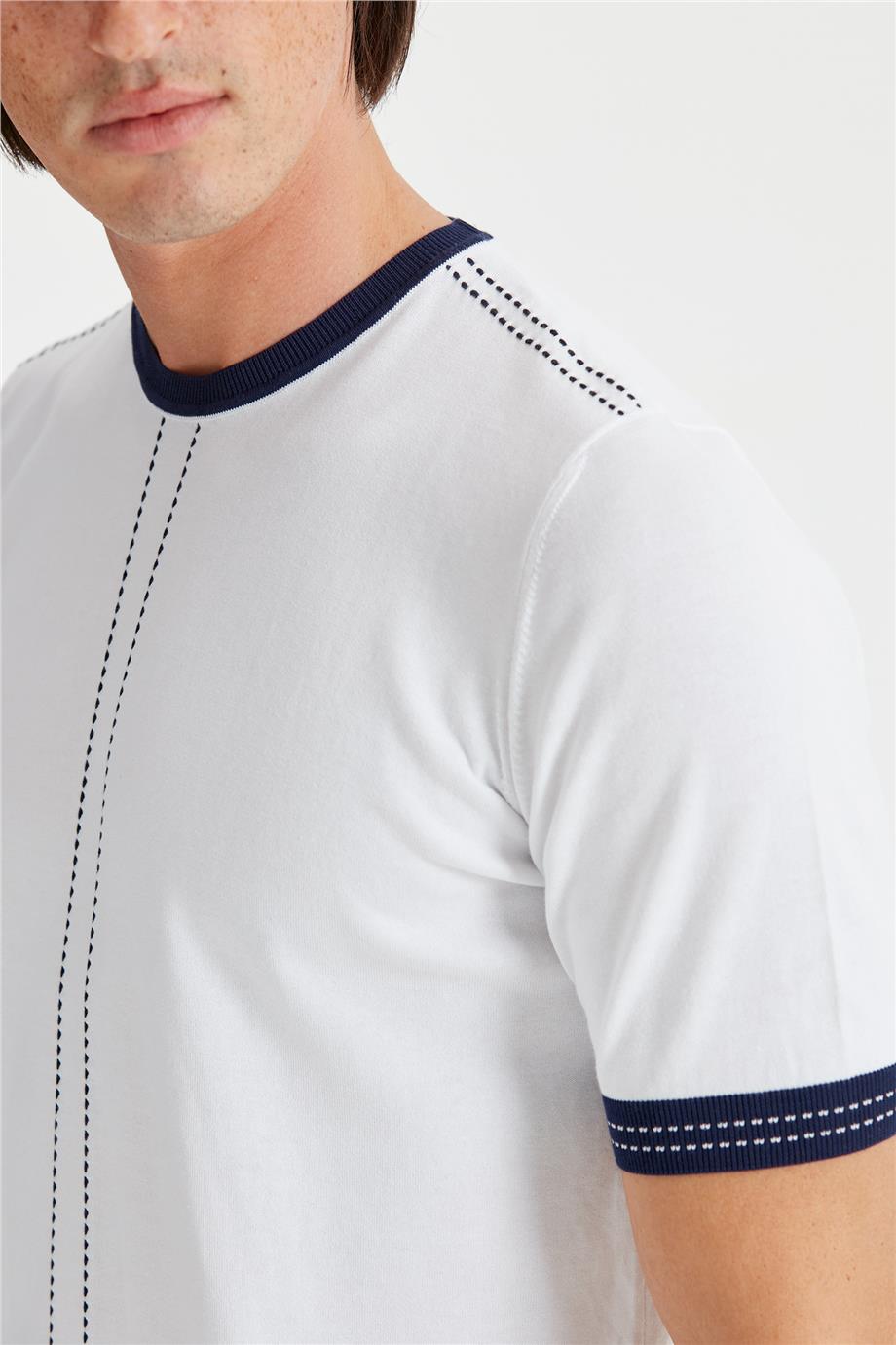 Beyaz Kısa Kollu Pamuk Triko