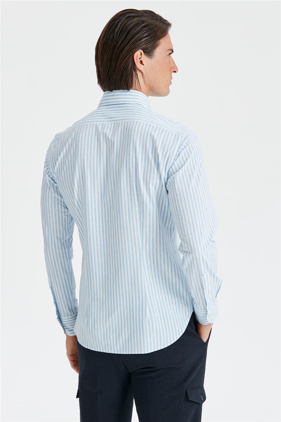 Beyaz Mavi Renk Çizgili Teknik Gömlek