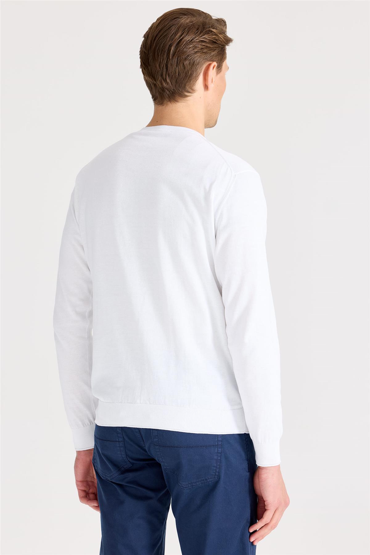 Beyaz Sıfır Yaka Pamuk Triko