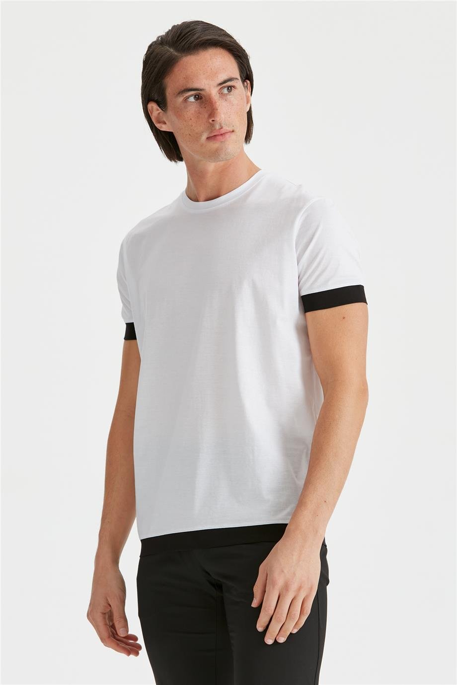 Beyaz Sıfır Yaka T-shirt