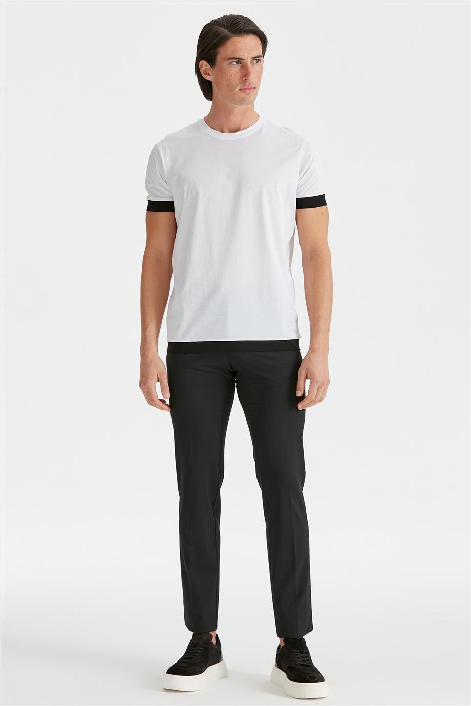 Beyaz Sıfır Yaka T-shirt