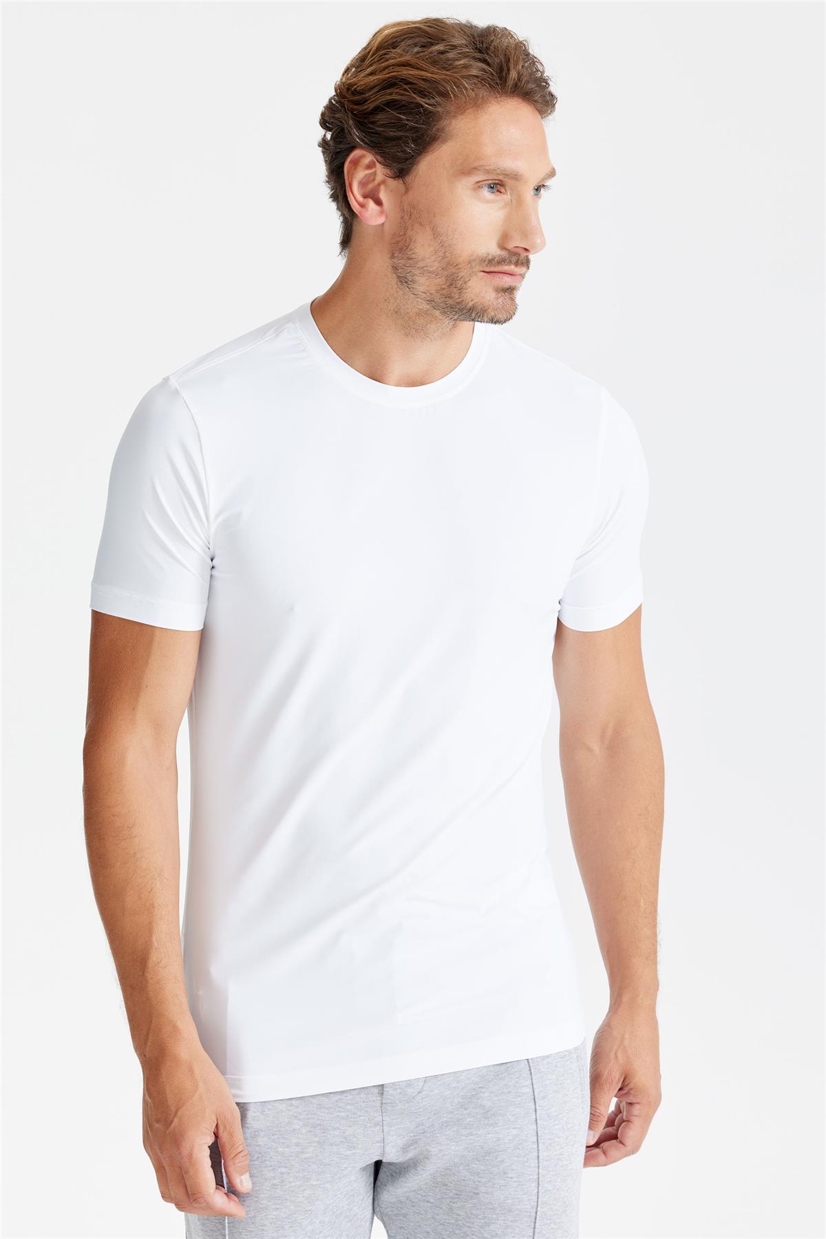 Beyaz Sıfır Yaka Vintage Teknik Kumaş T-shirt