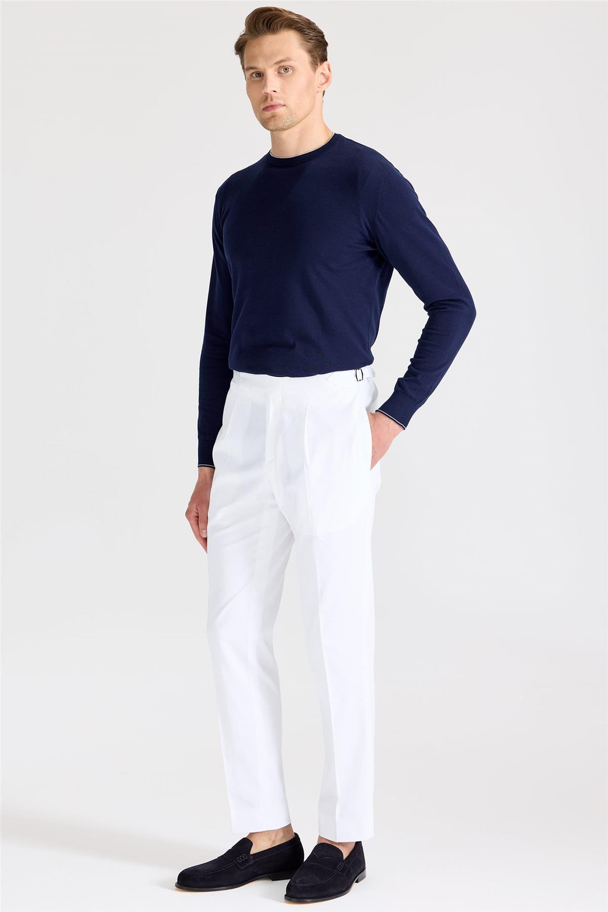 Beyaz Tokalı Pamuk Pantolon