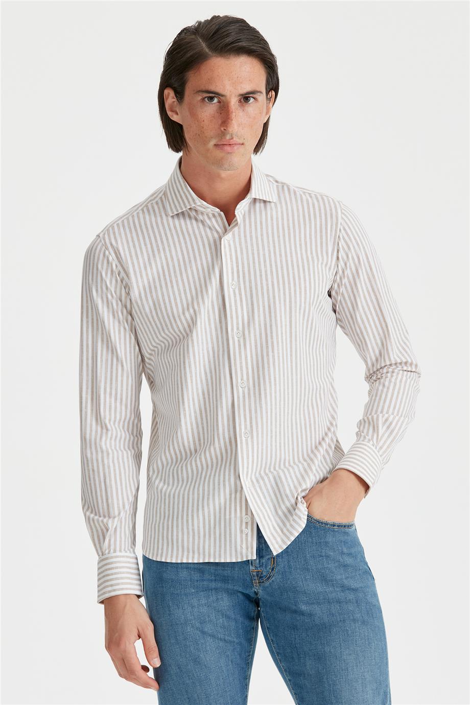 Beyaz Vizon Renk Çizgili Teknik Gömlek