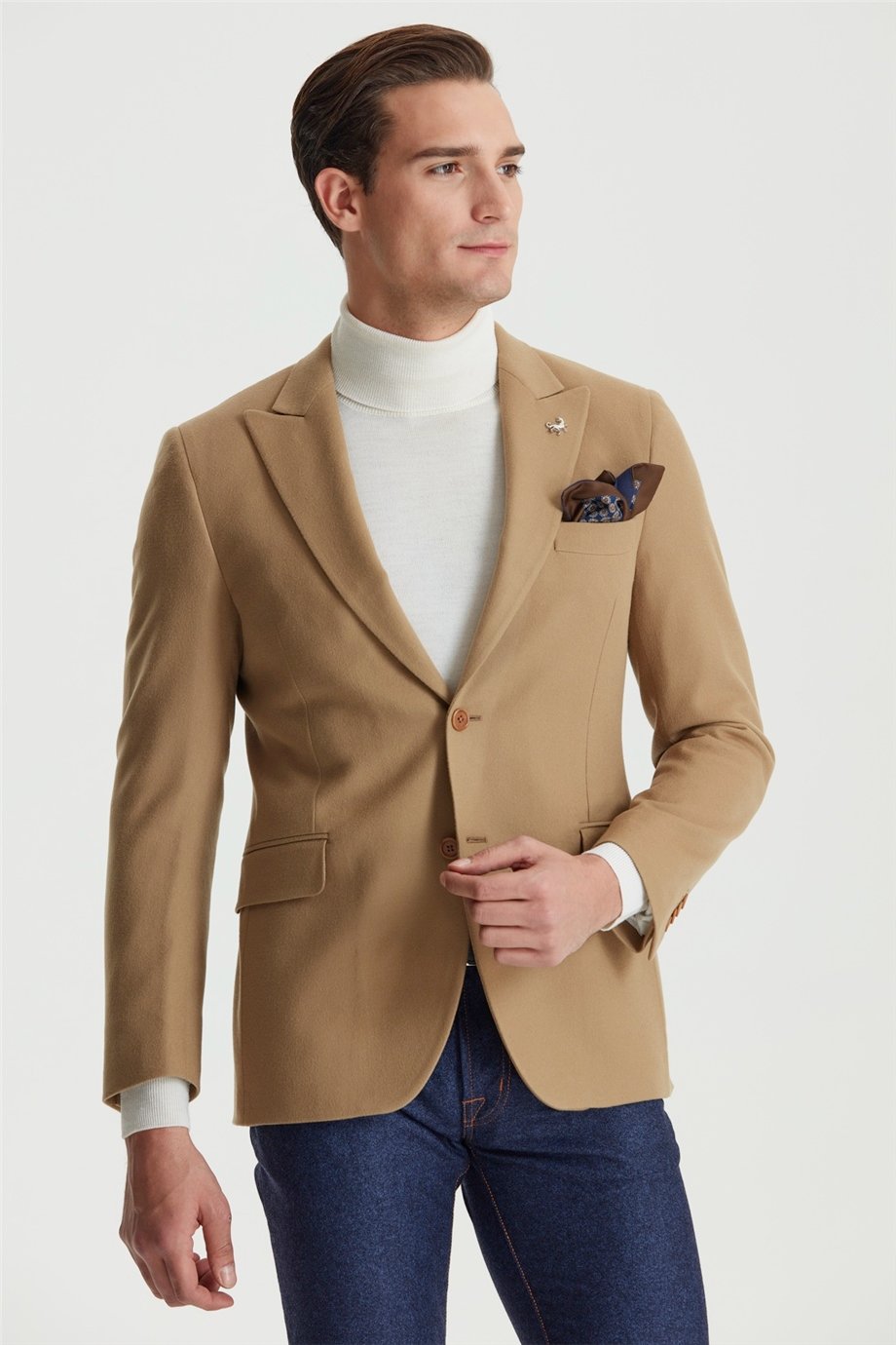 Camel Renk Yün Ceket