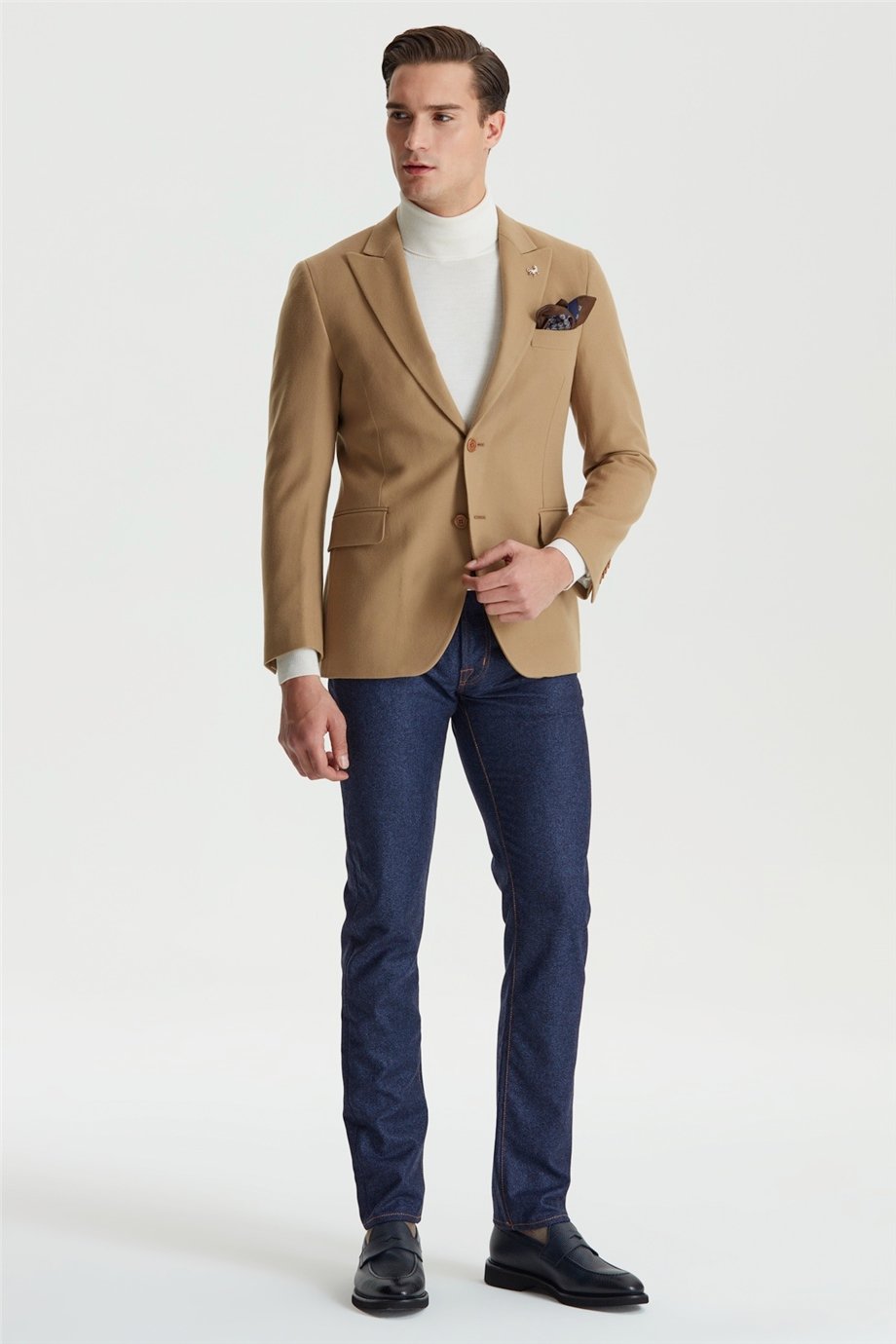 Camel Renk Yün Ceket