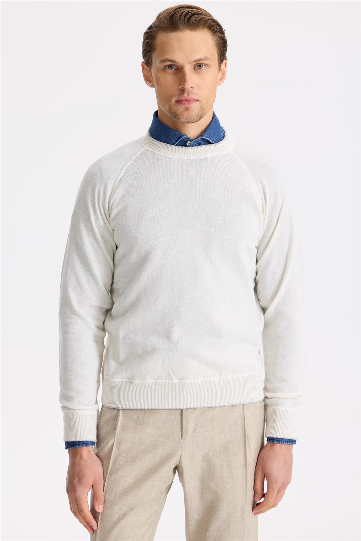 Ekru Sıfır Yaka Kaşmir Triko