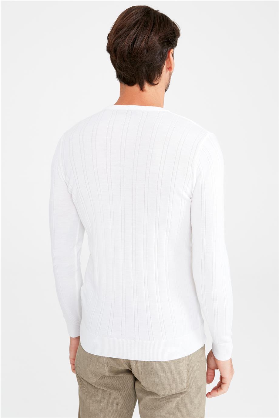 Ekru Sıfır Yaka Yün Triko