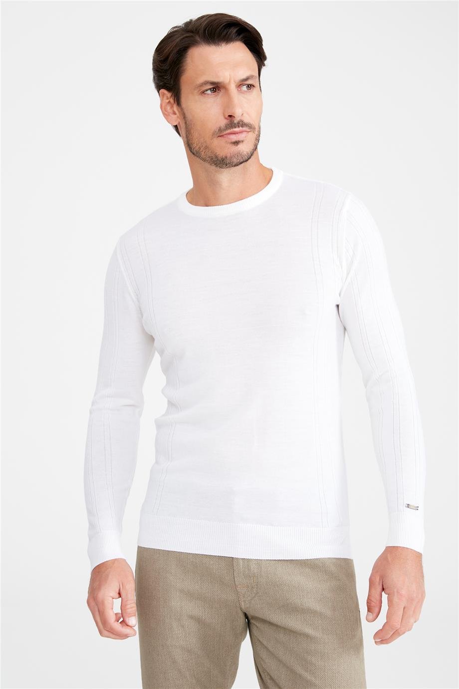 Ekru Sıfır Yaka Yün Triko