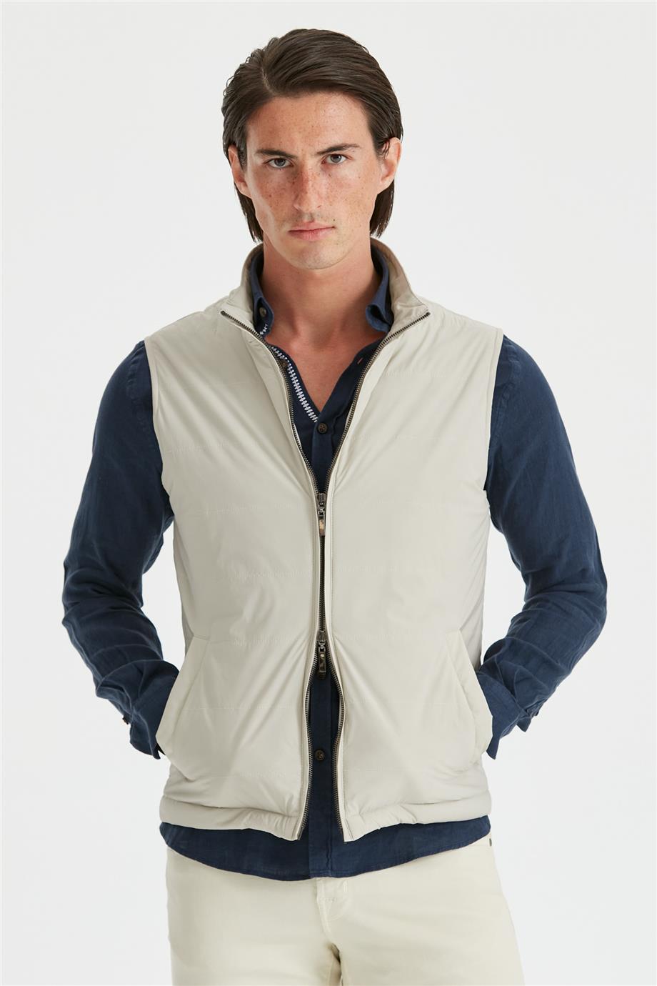 Ekru Su Geçirmez Yelek