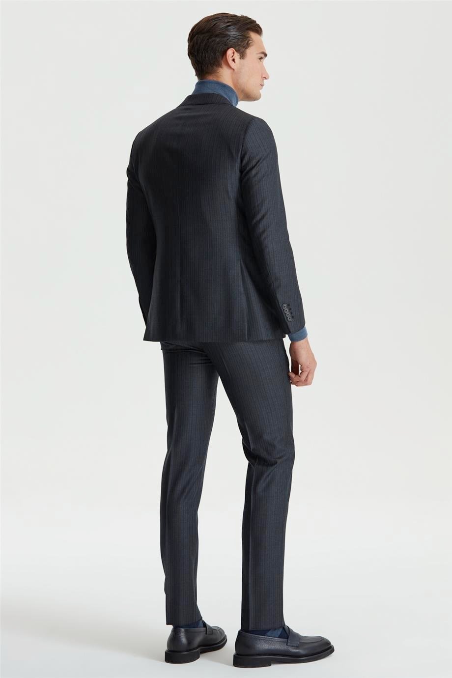 Füme Renk Mavi Çizgili Yün Takım Elbise