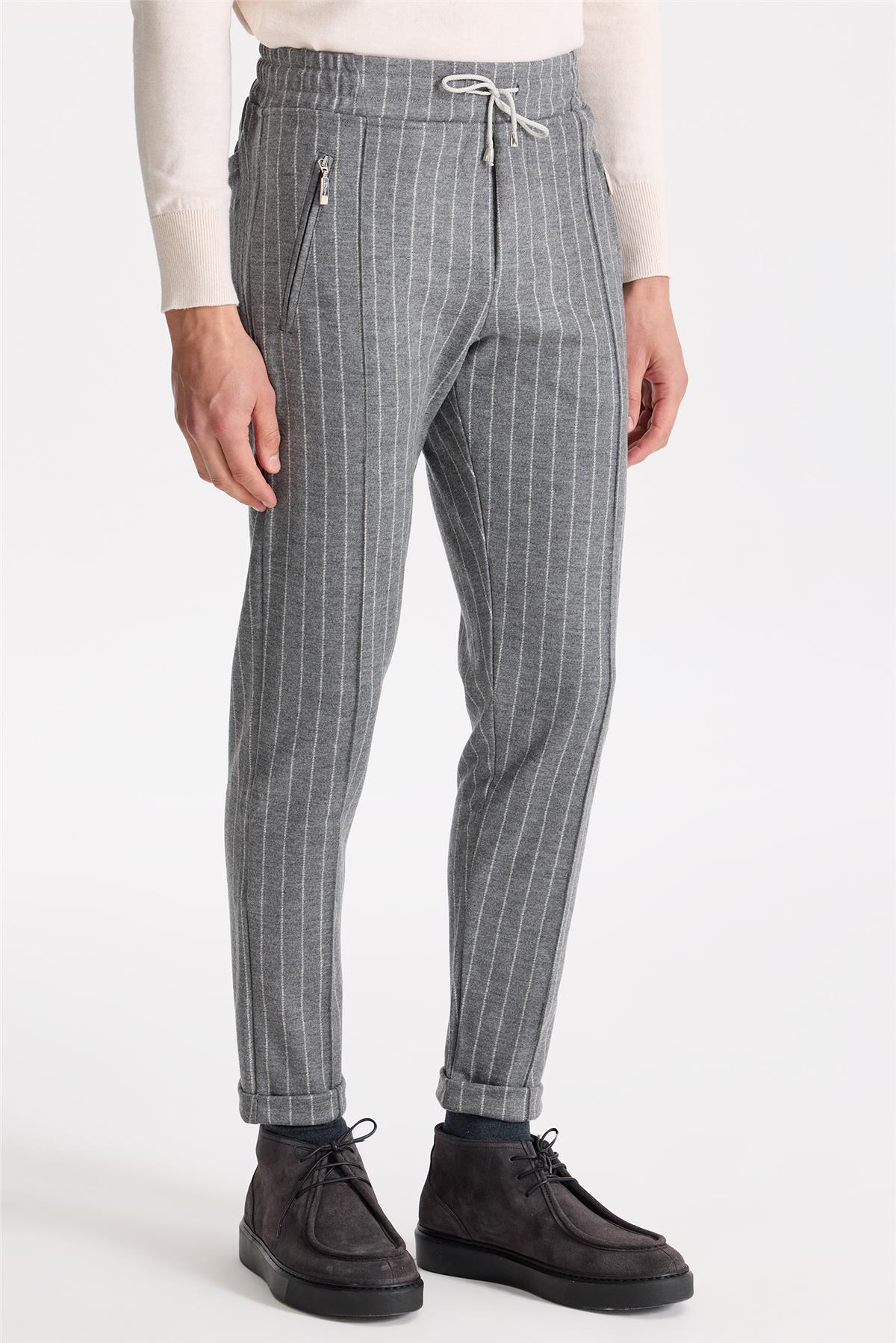 Gri Çizgili Yelekli Saf Yün Spor Takım