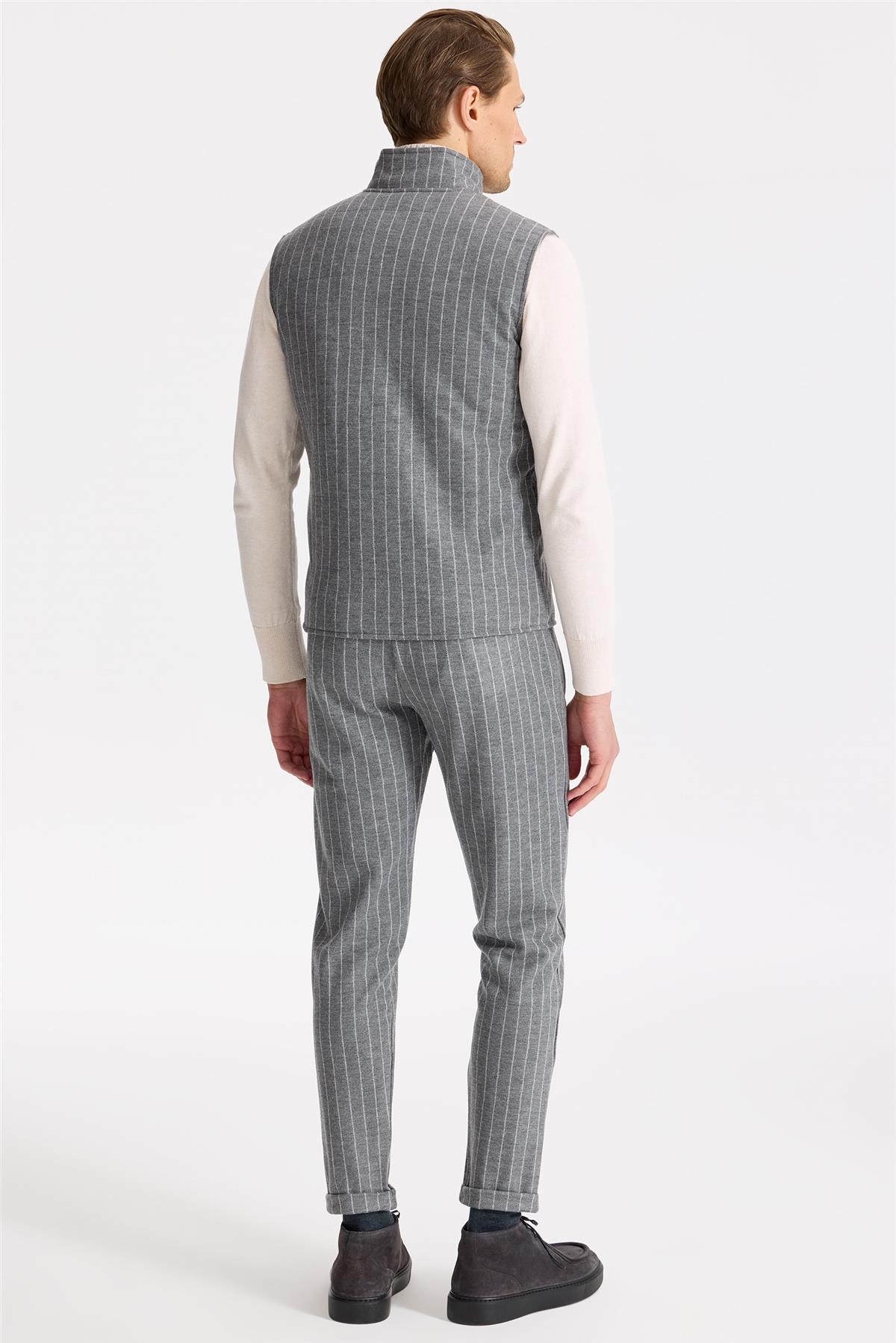 Gri Çizgili Yelekli Saf Yün Spor Takım