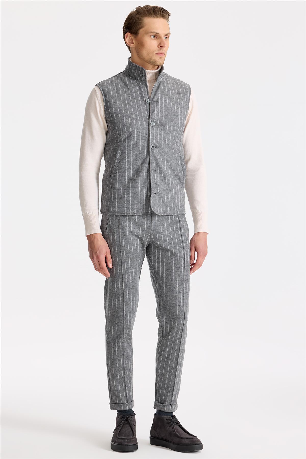 Gri Çizgili Yelekli Saf Yün Spor Takım