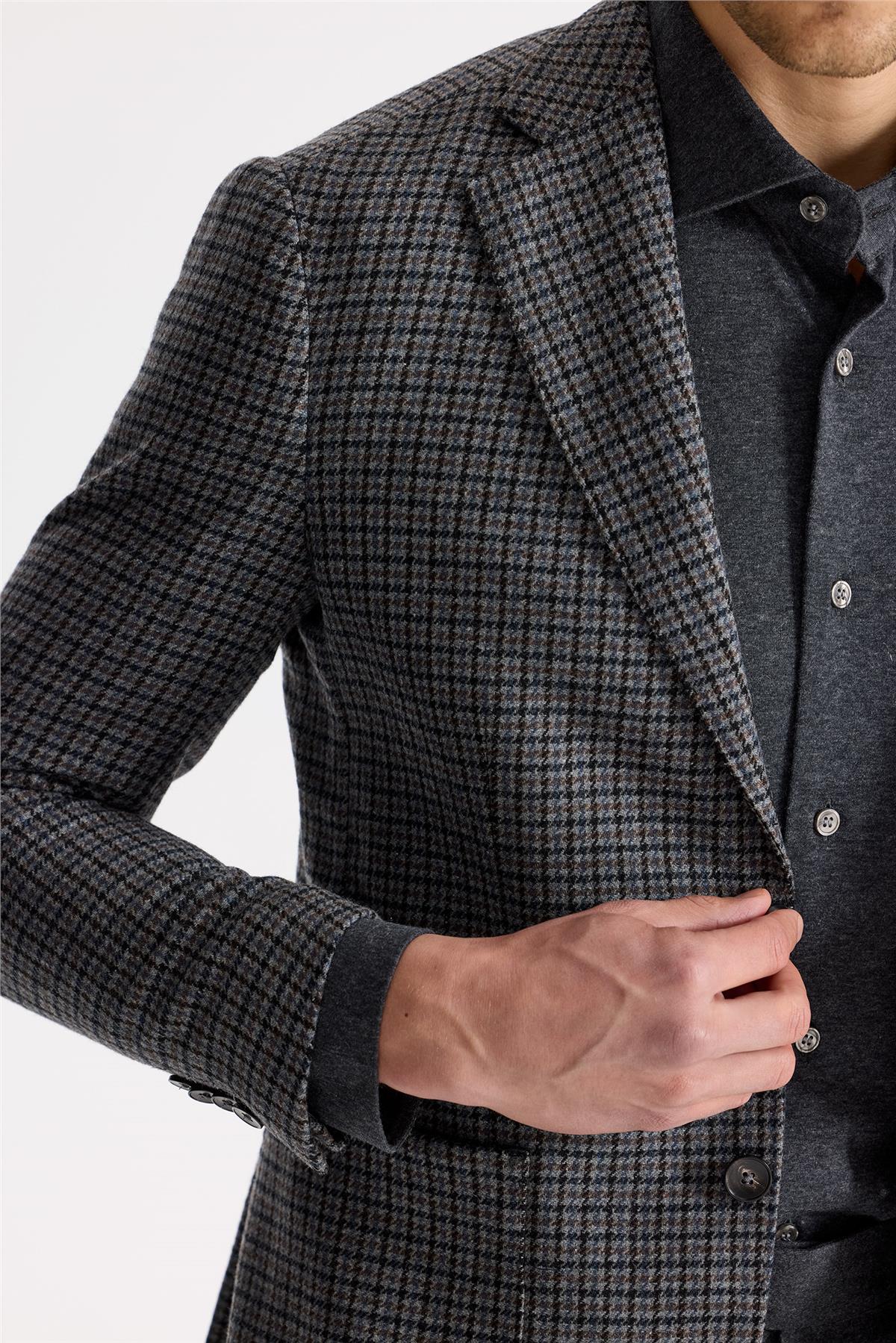 Gri Kahverengi Kareli Yün Ceket