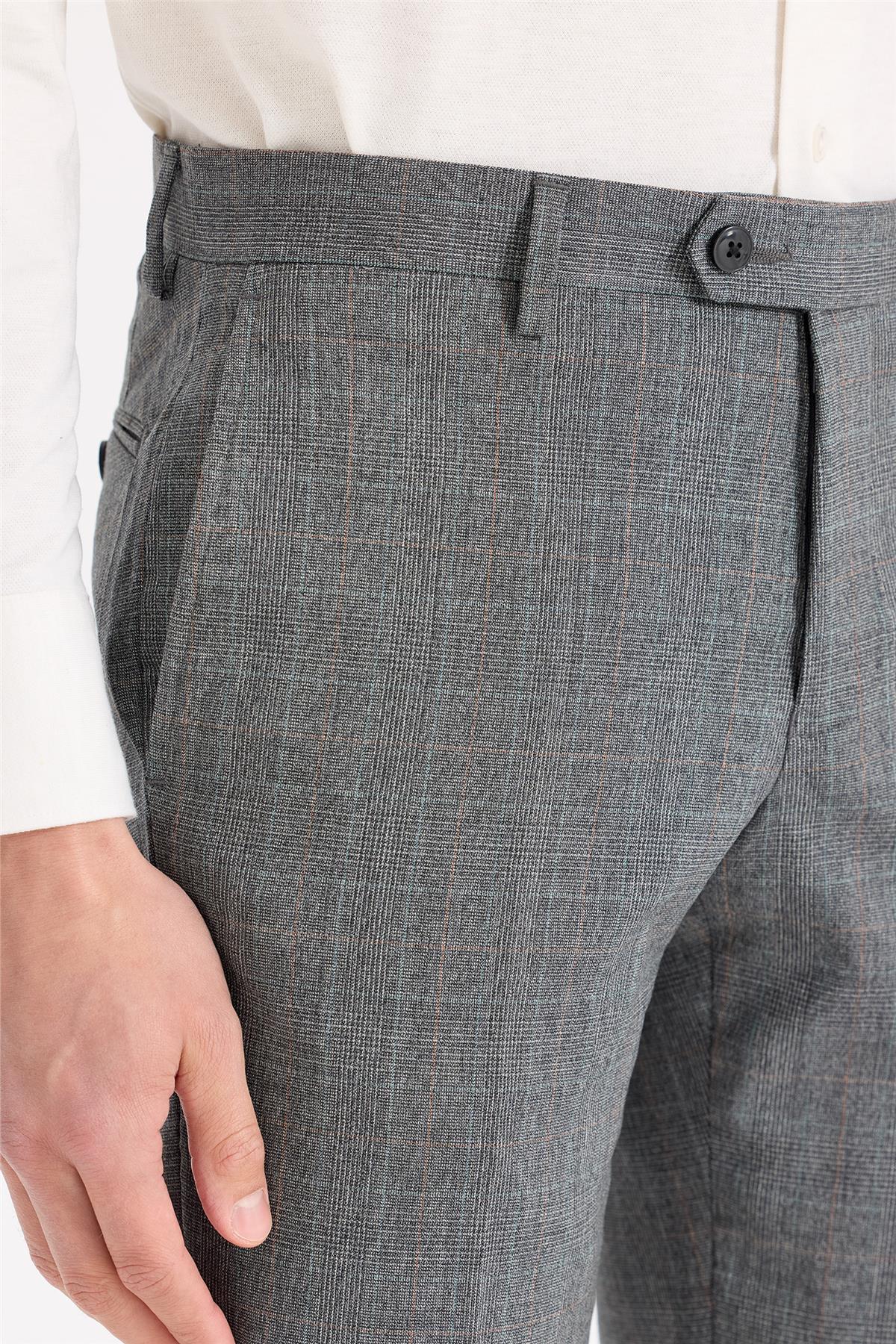 Gri Kruvaze Yün Takım Elbise