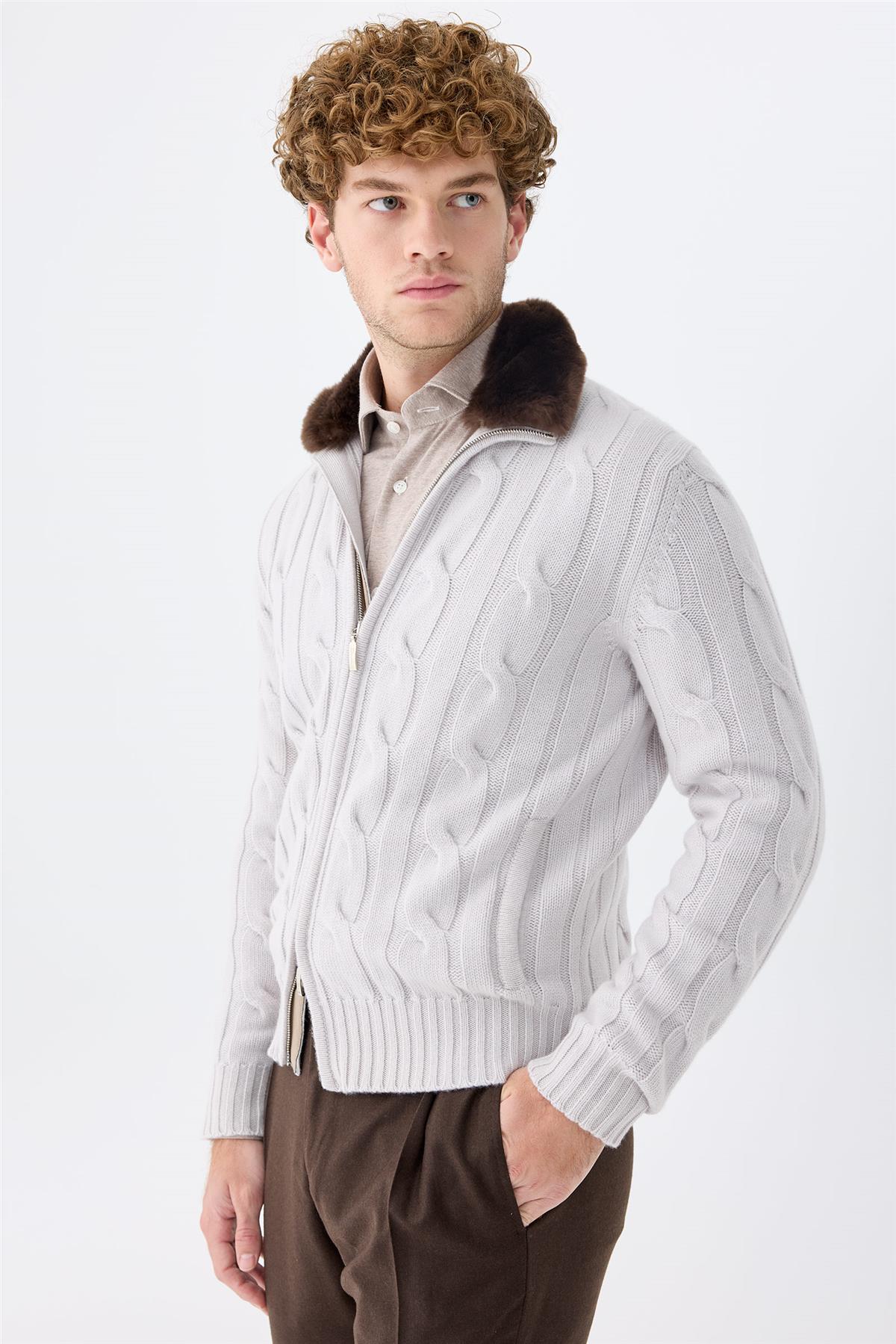 Gri Kalın Örgü Fermuarlı Kaşmir Hırka