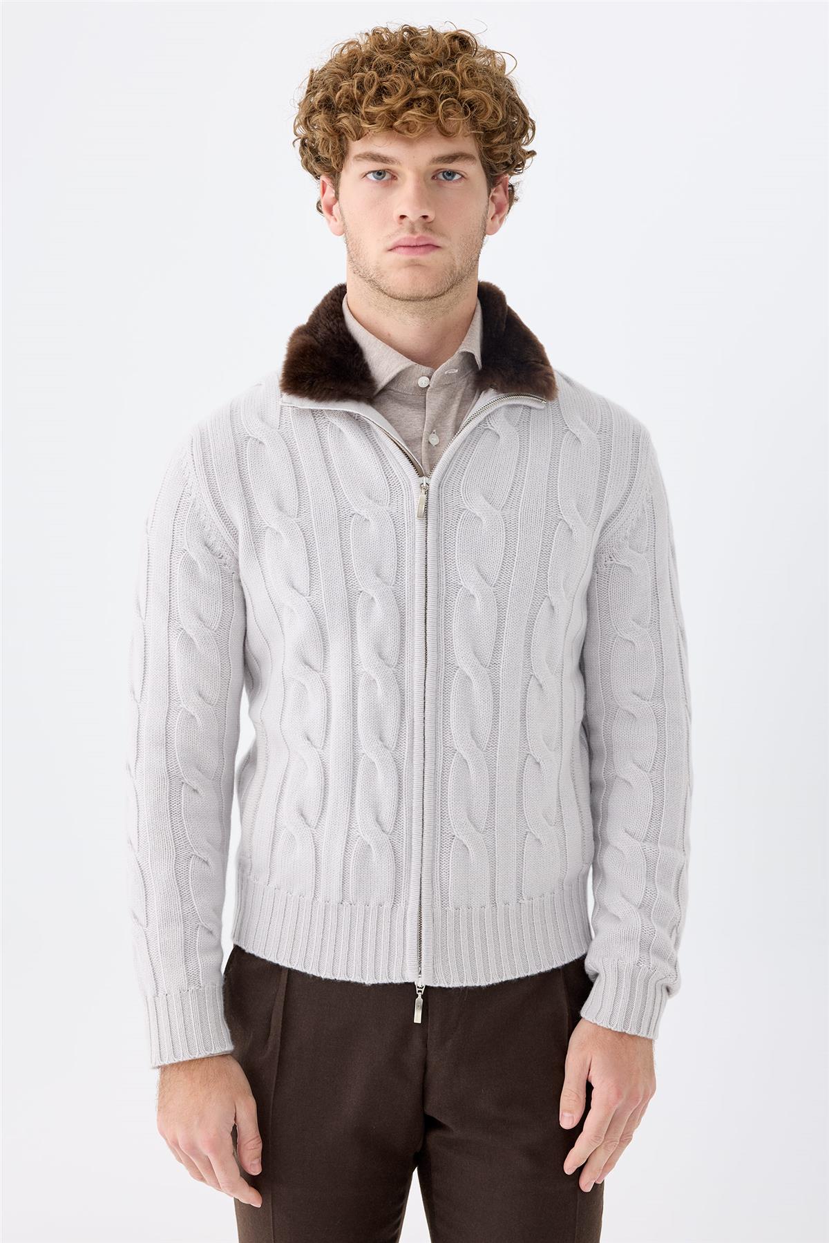 Gri Kalın Örgü Fermuarlı Kaşmir Hırka