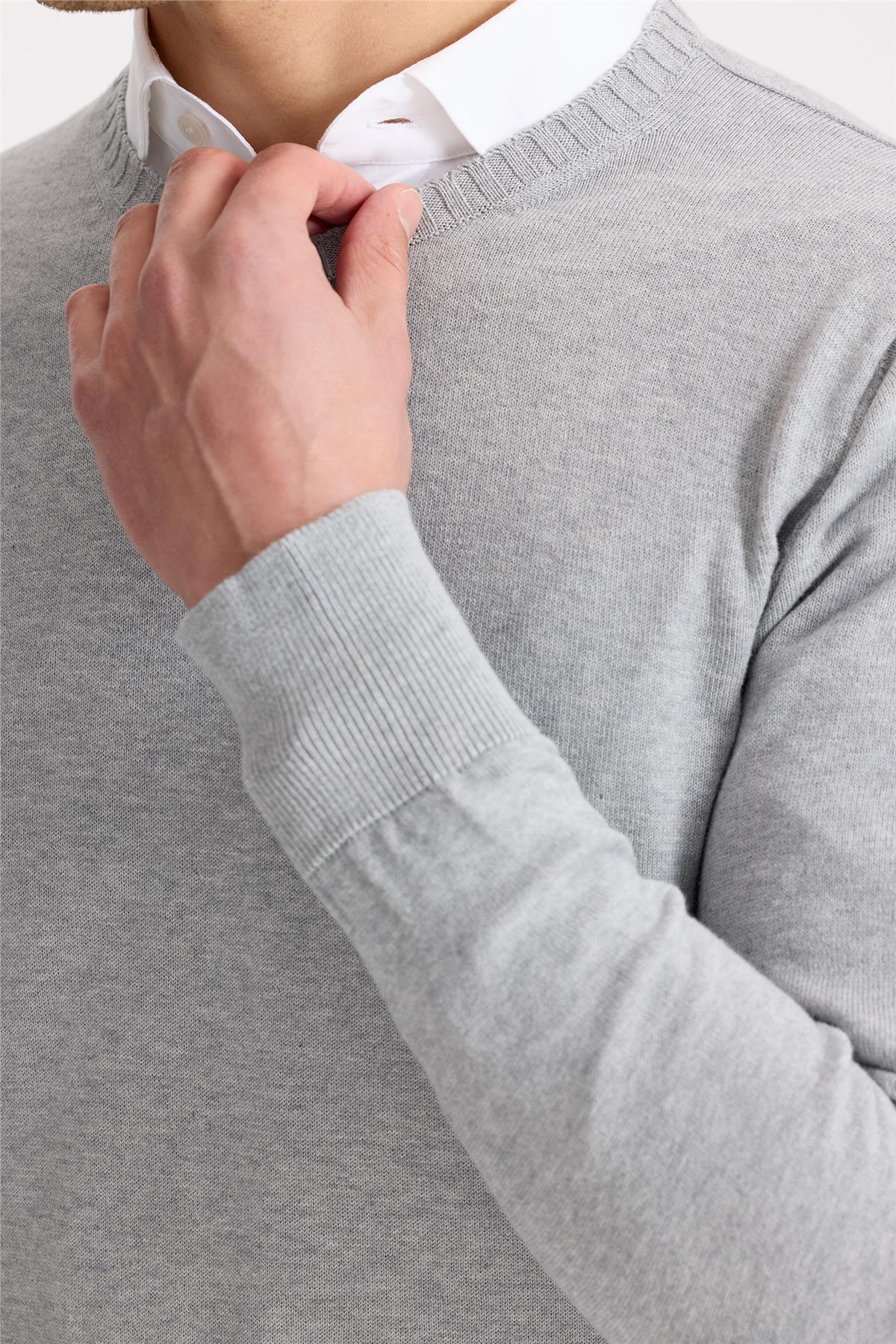 Gri Sıfır Yaka Pamuk Triko