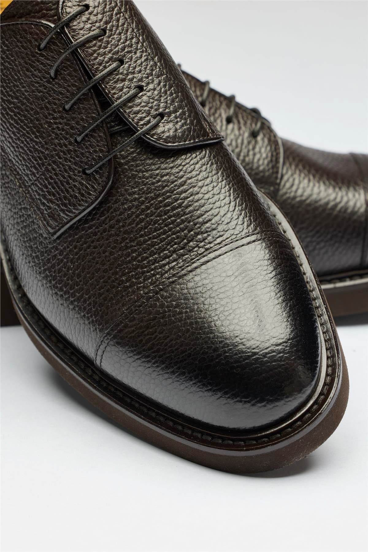 Kahverengi Bağcıklı Deri Ayakkabı