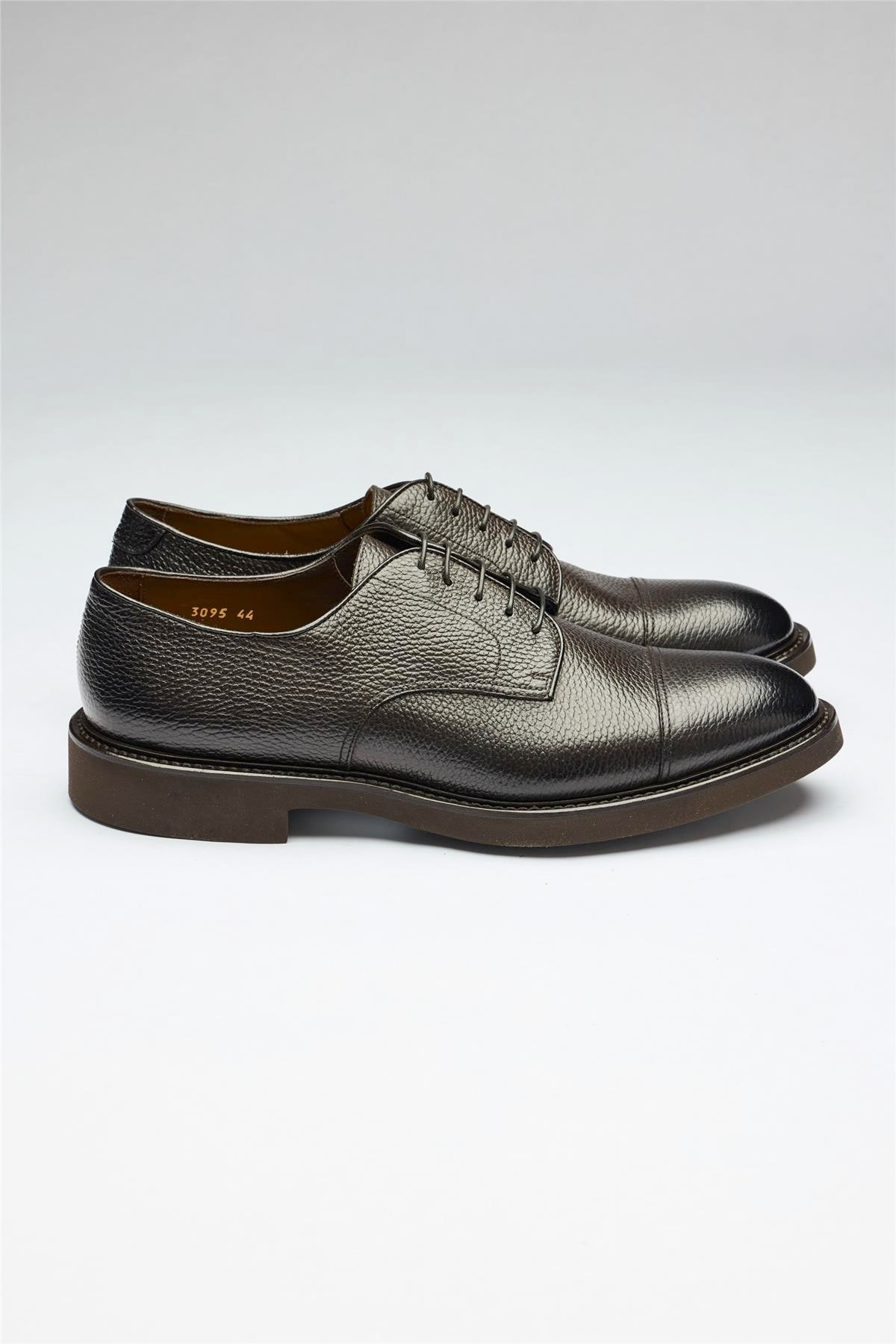 Kahverengi Bağcıklı Deri Ayakkabı