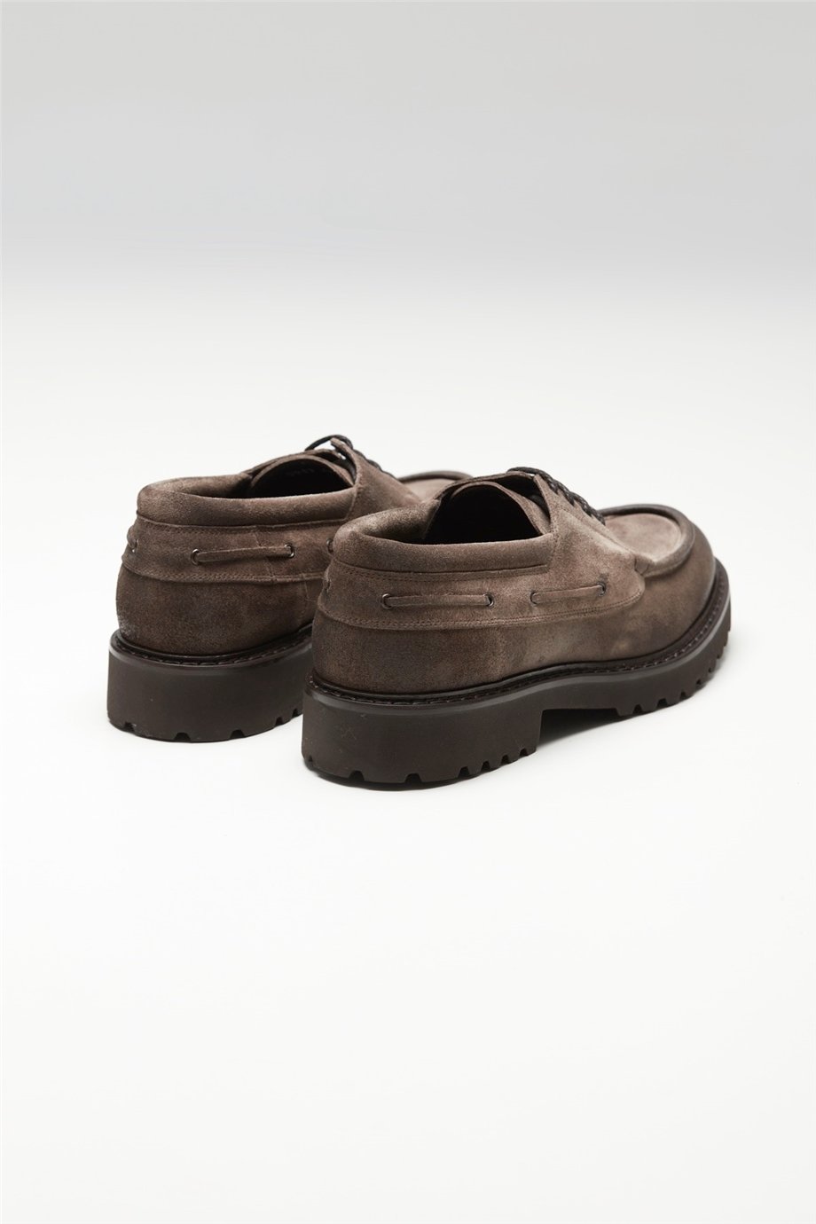 Kahverengi Bağcıklı Süed Loafer