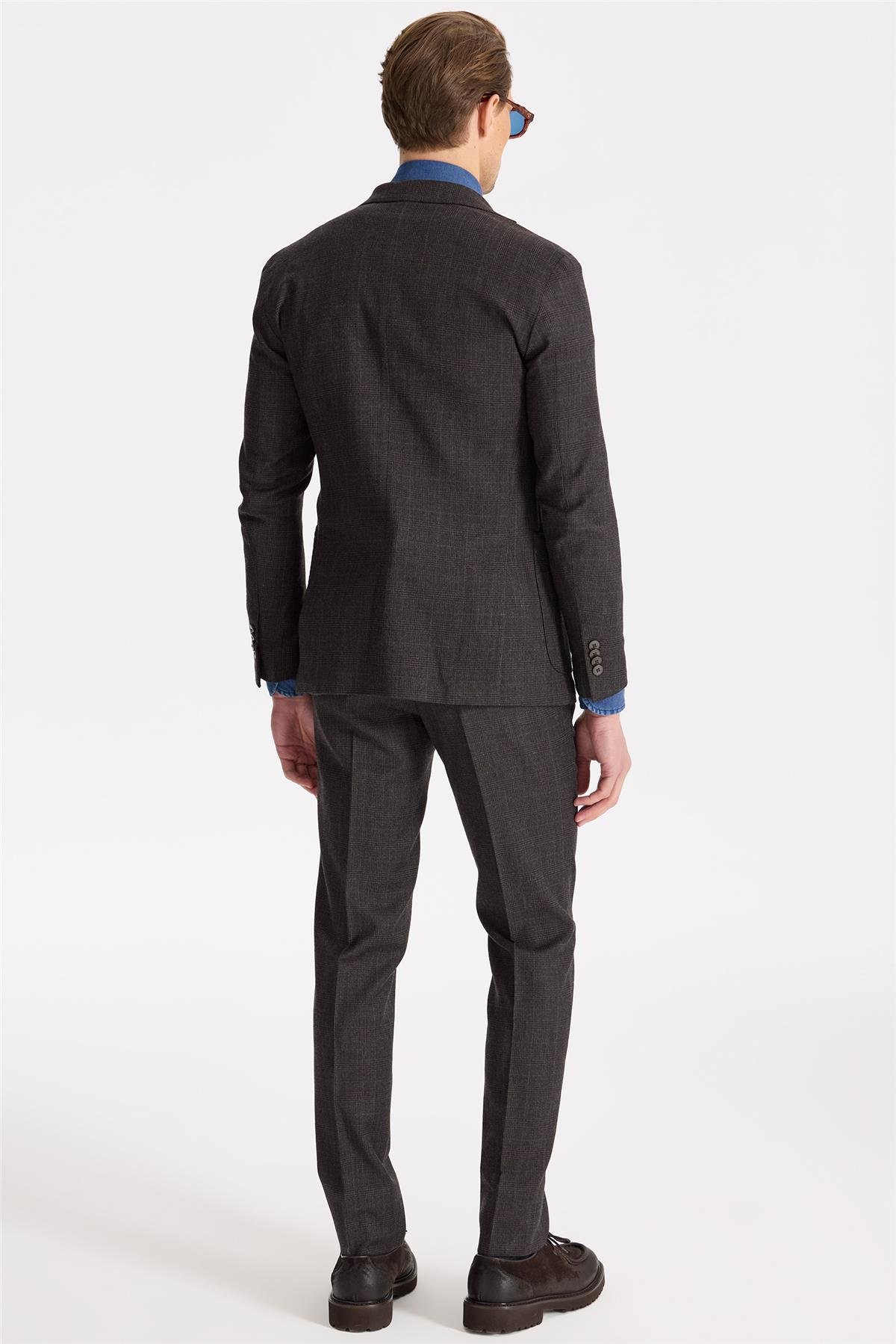 Kahverengi Flanel Yün Takım Elbise