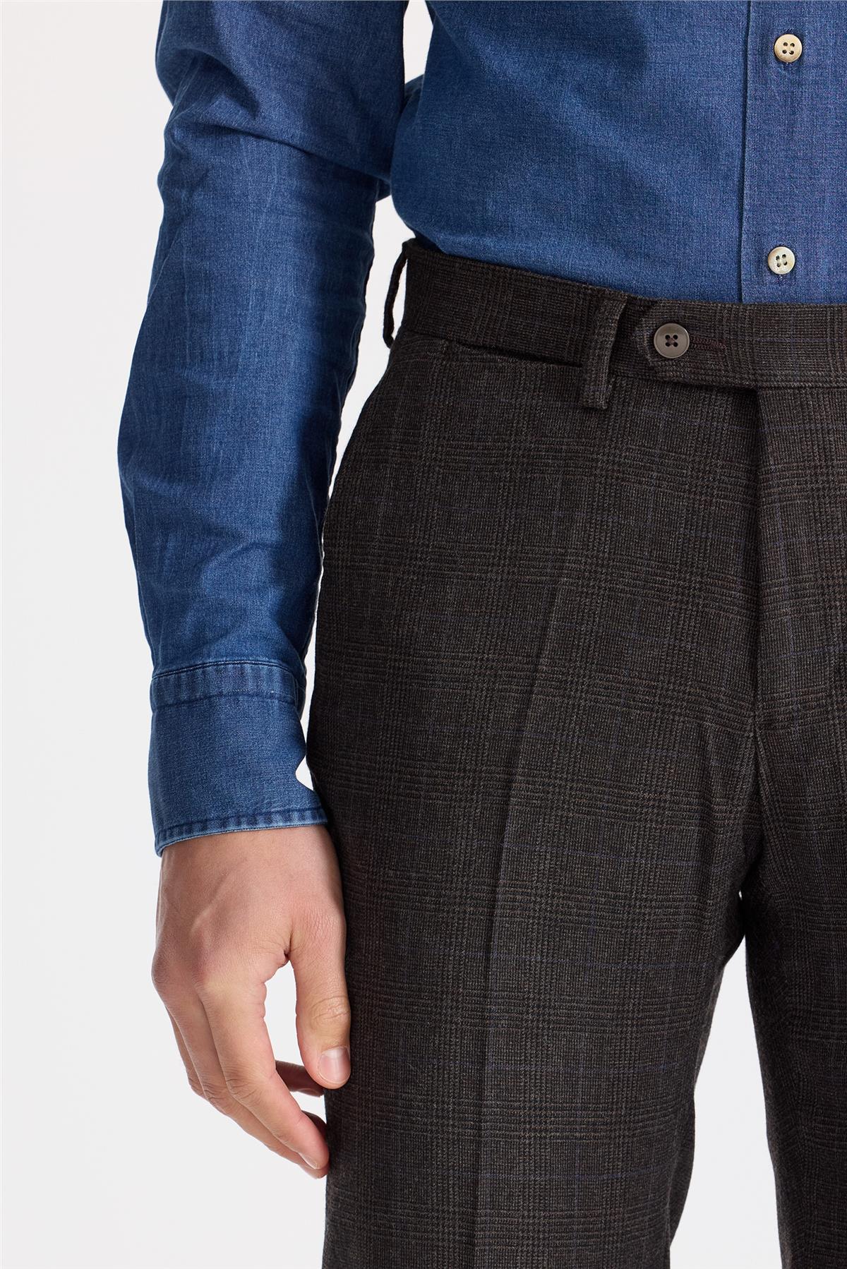 Kahverengi Flanel Yün Takım Elbise