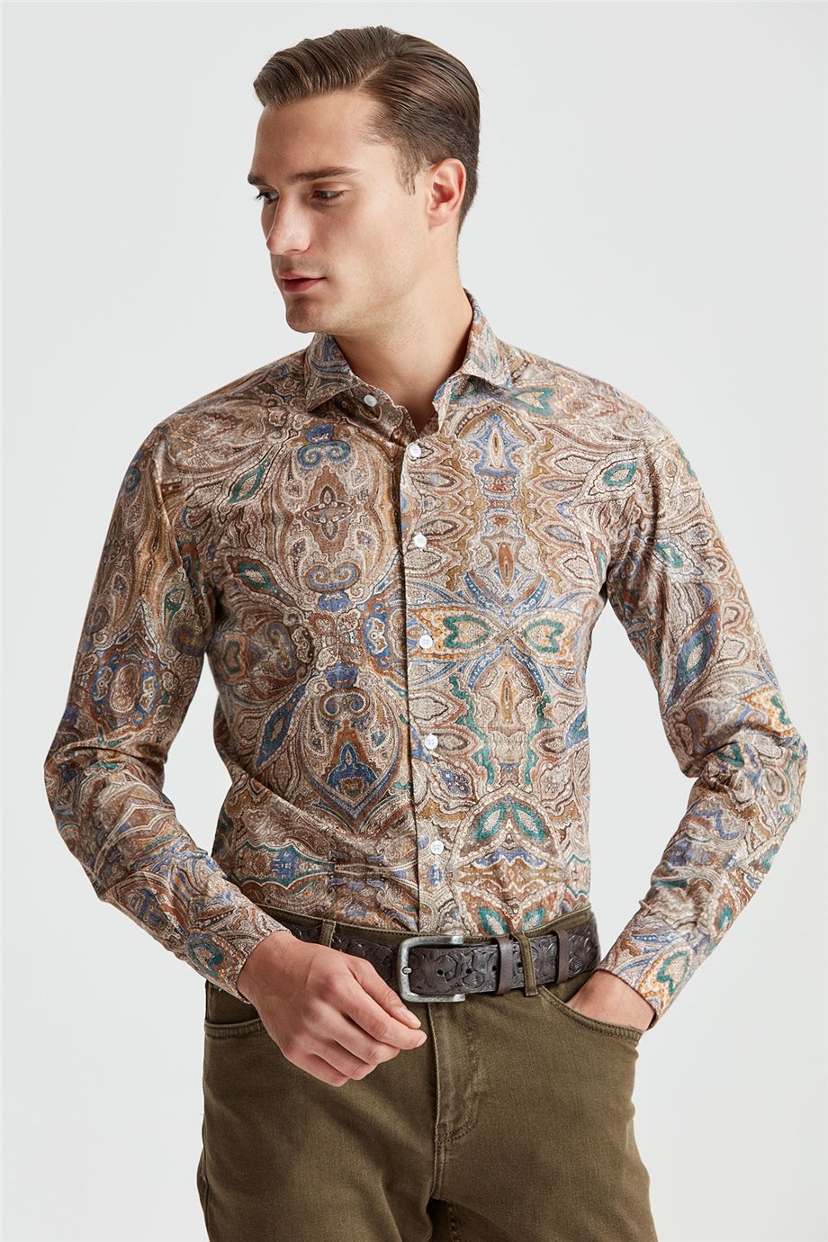 Kahverengi Motifli Pamuk Gömlek