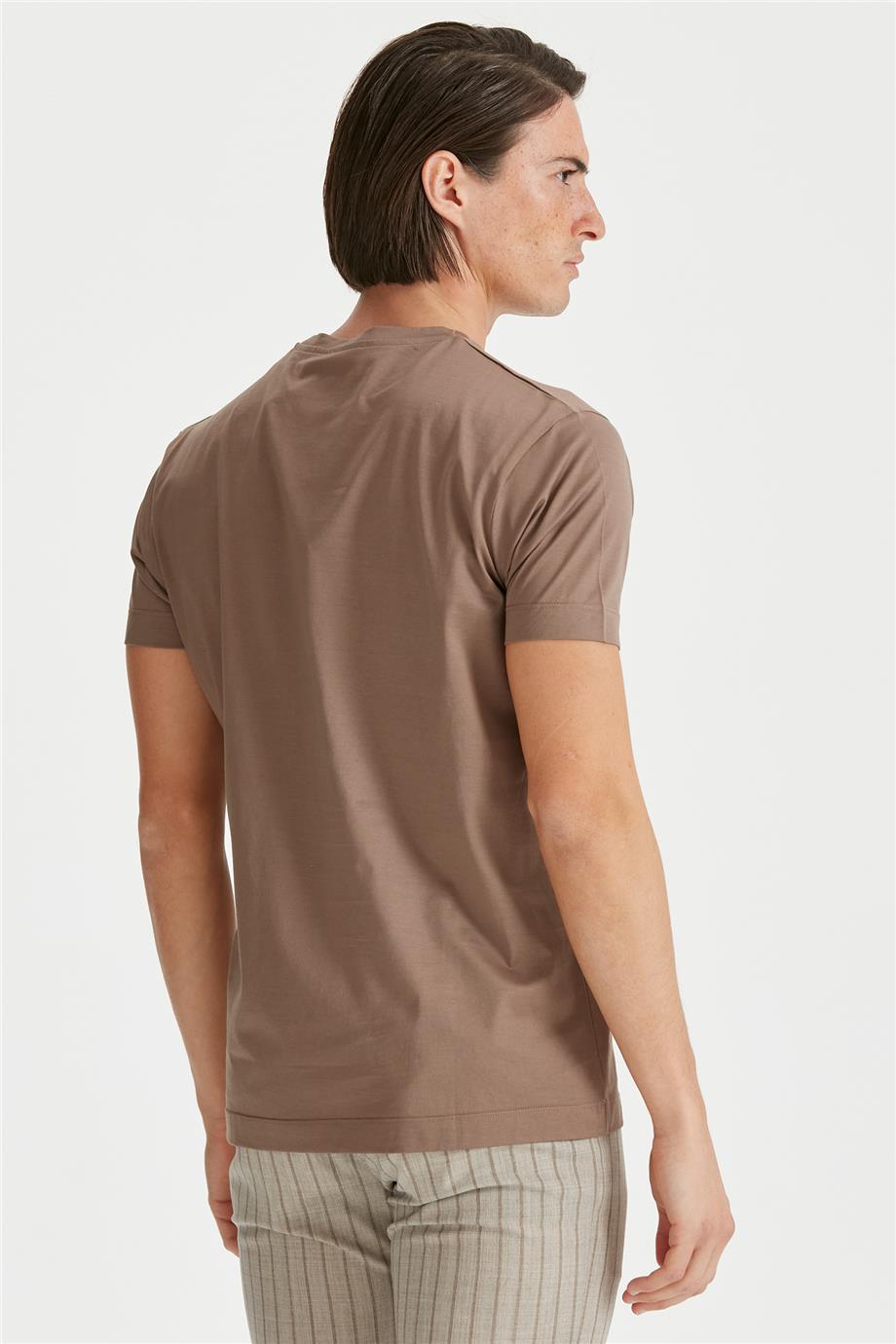 Kahverengi Sıfır Yaka T-shirt