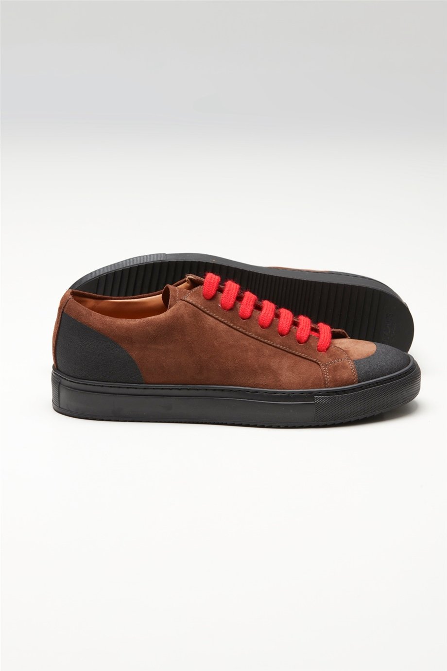 Kahverengi Süed Bağcıklı Sneaker