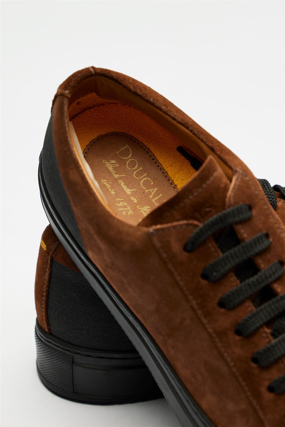 Kahverengi Süed Bağcıklı Sneaker