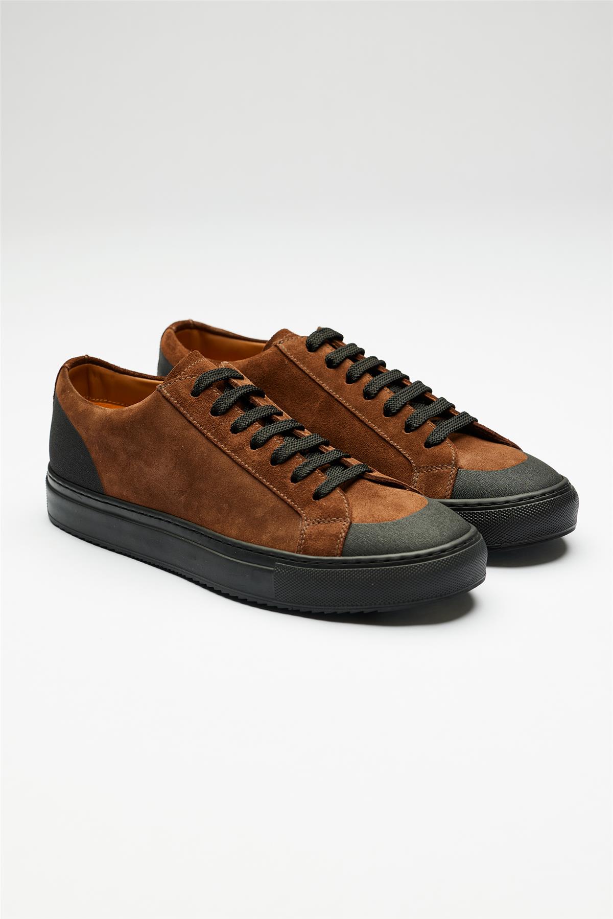 Kahverengi Süed Bağcıklı Sneaker