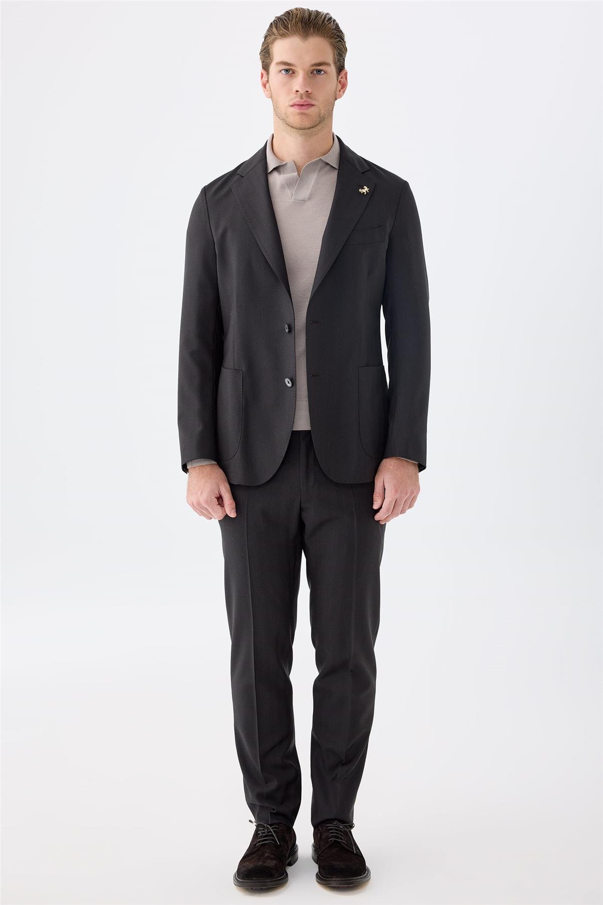 Kahverengi Zero Gravity Yün Takım Elbise 