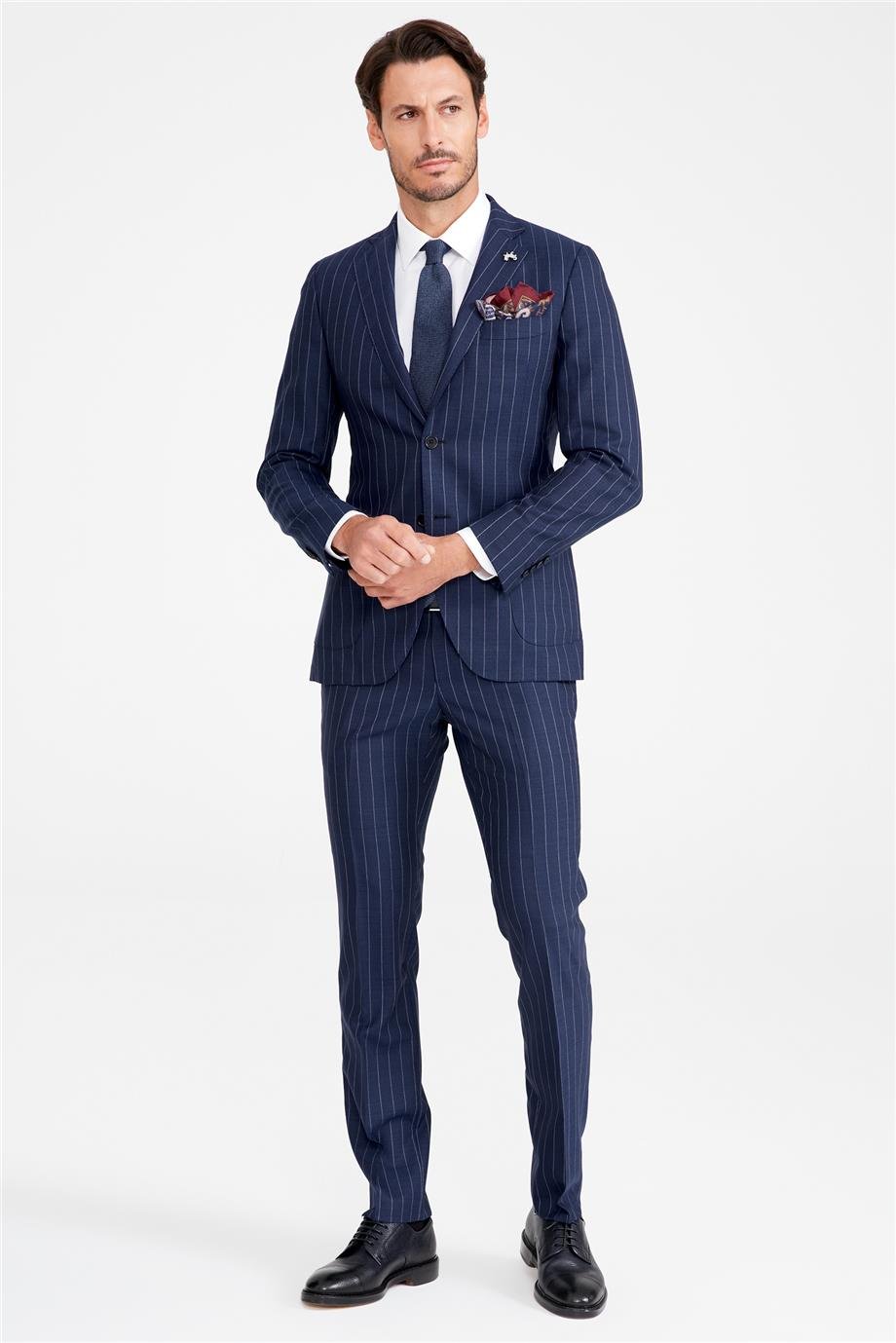 Koyu Mavi Çizgili Yün Takım Elibse