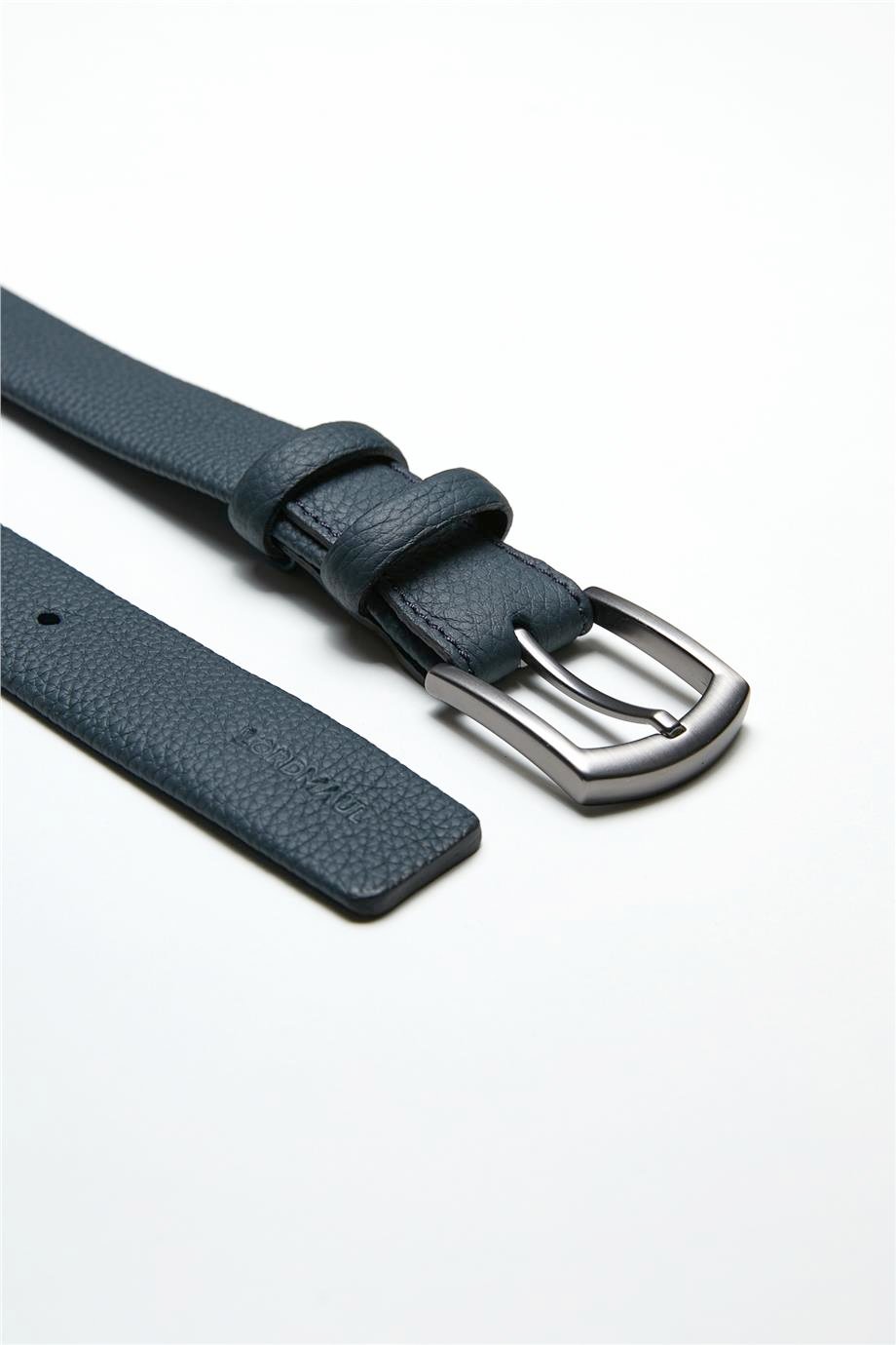 Koyu Mavi Deri Kemer