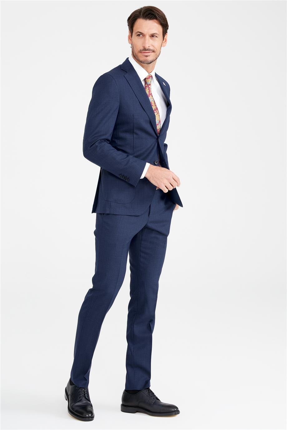 Koyu Mavi Yün Takım Elibse