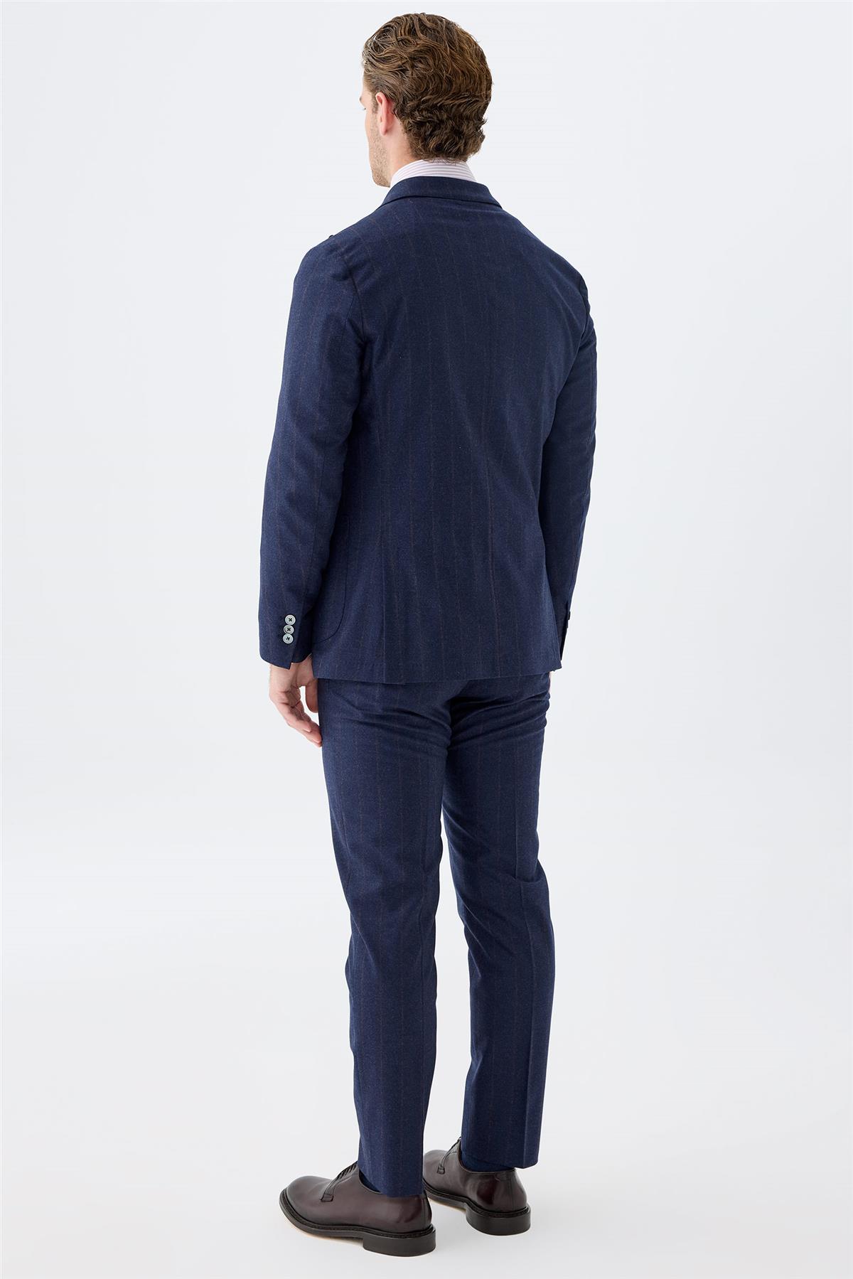 Lacivert Çizgili Kruvaze Yün Takım Elbise