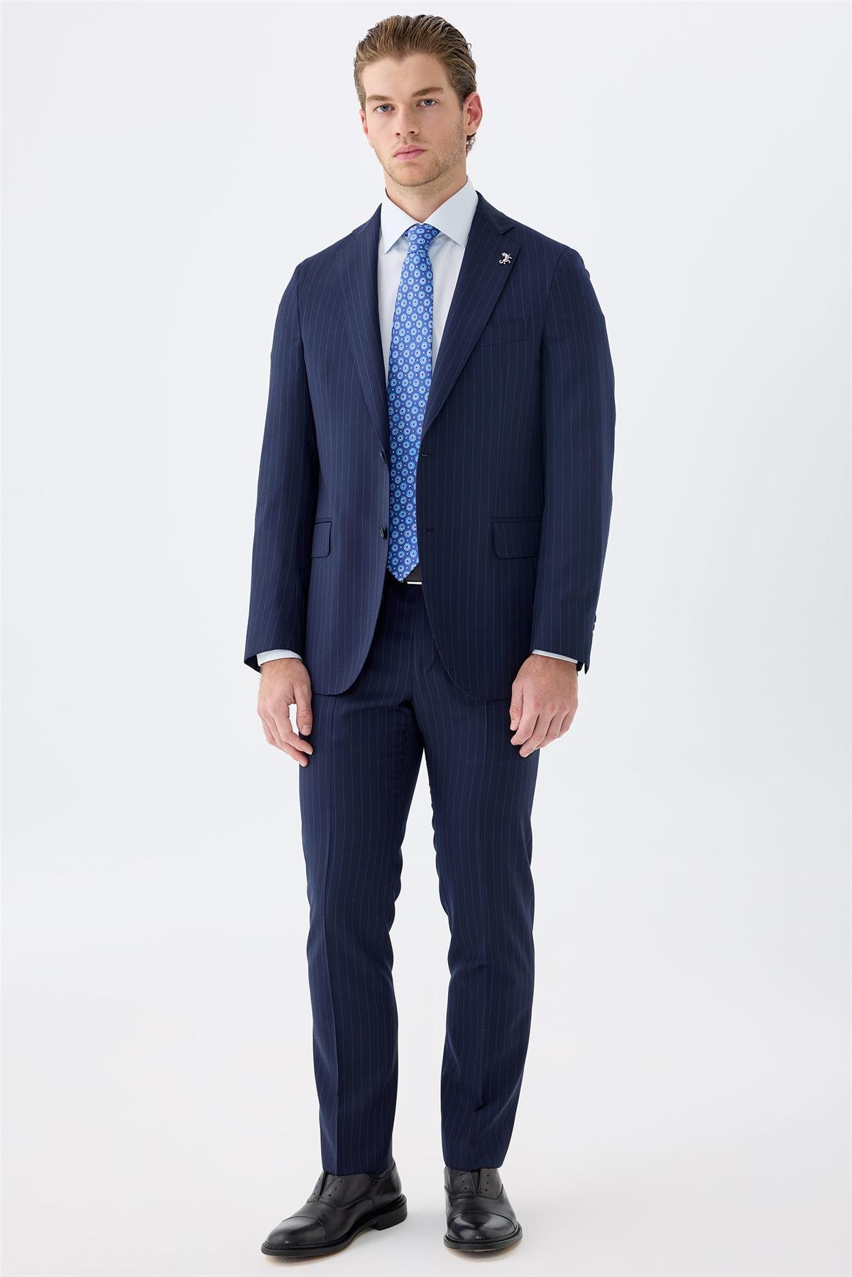 Lacivert Çizgili Yün Takım Elbise 