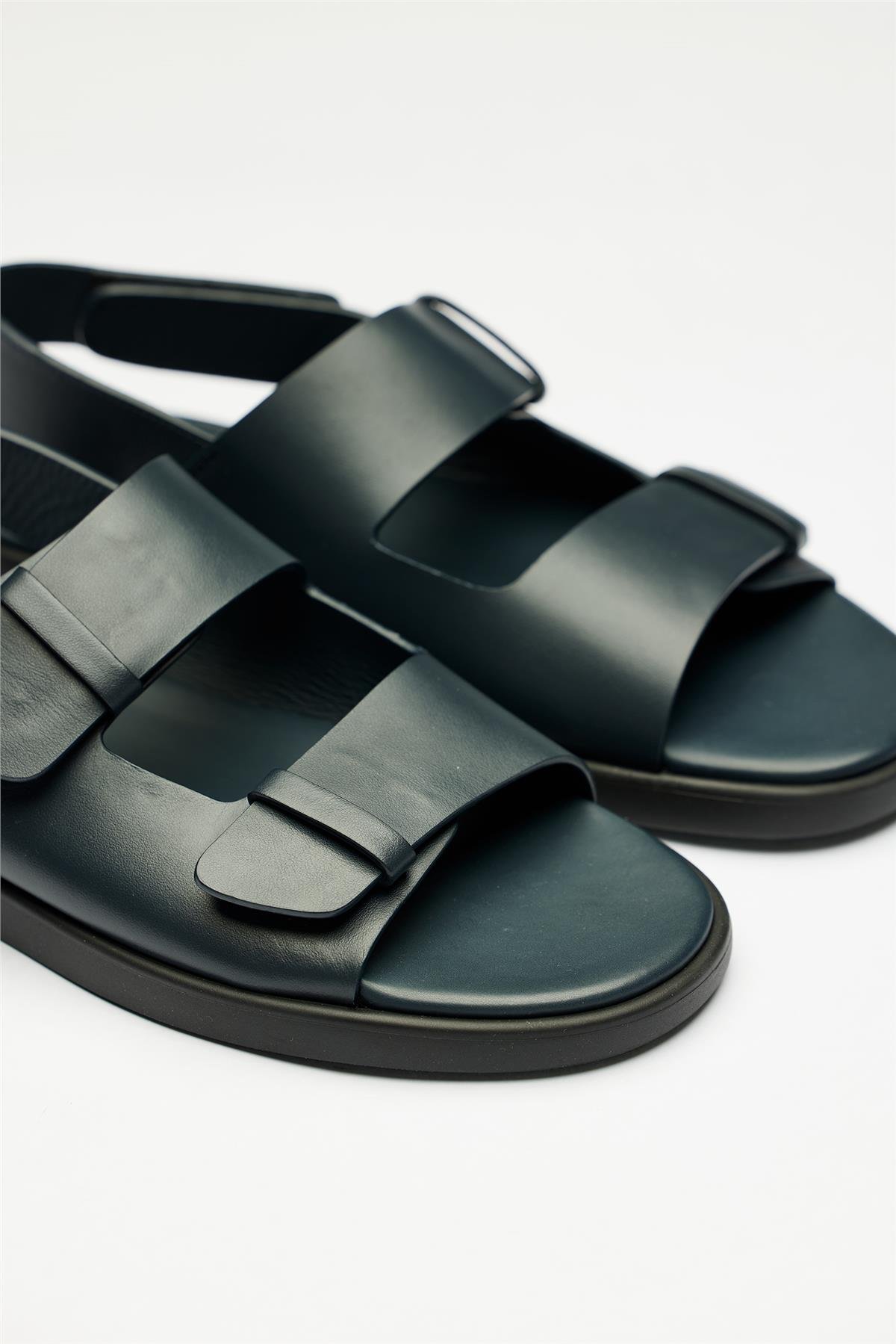 Lacivert Deri Sandalet